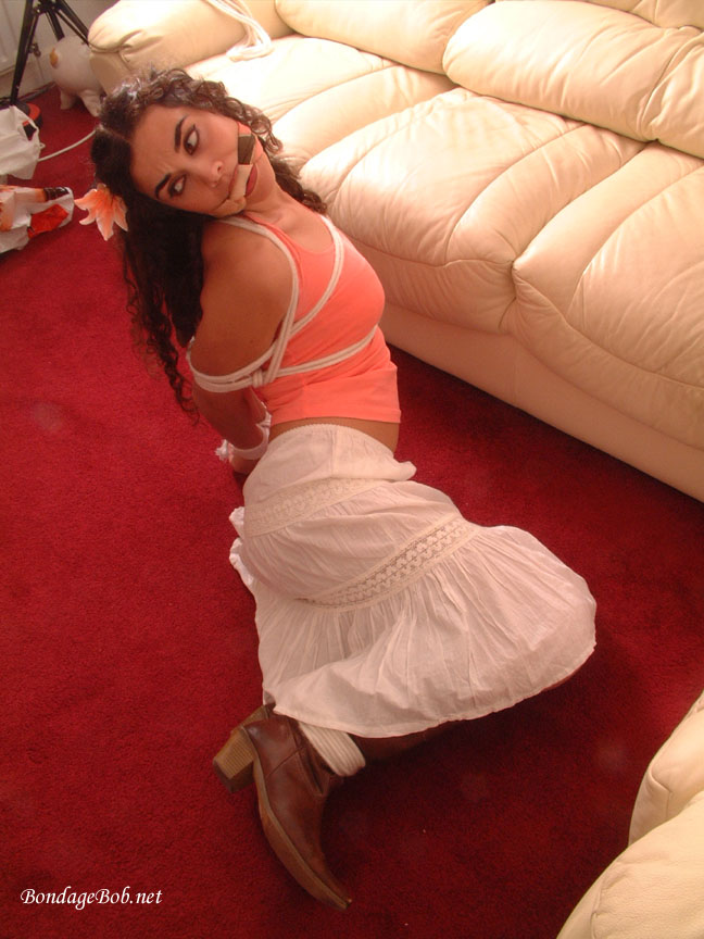 Tied Sexy Beauties 386-2