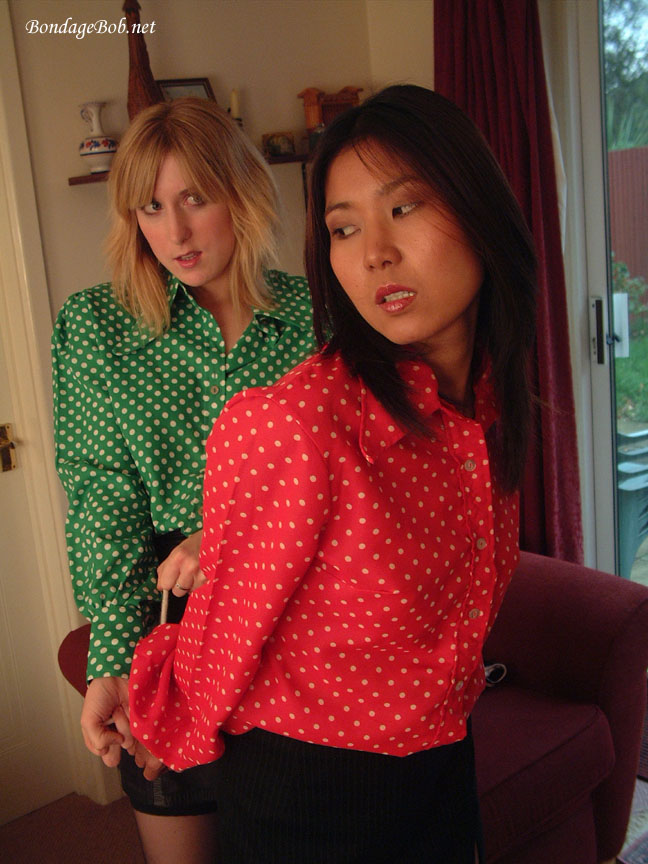 Tied Sexy Beauties 389-1