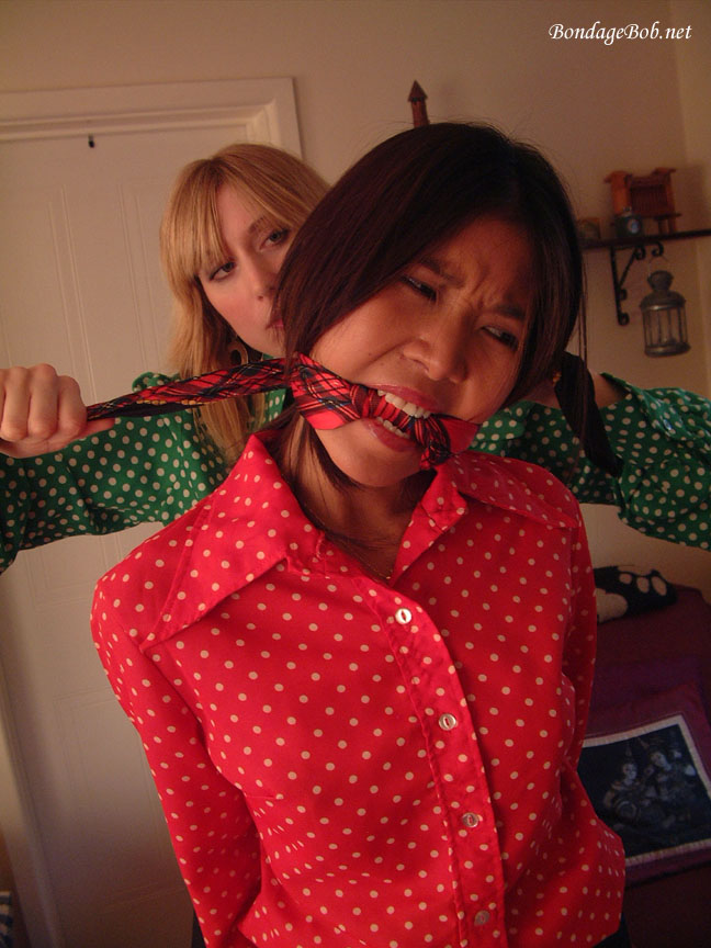 Tied Sexy Beauties 389-1