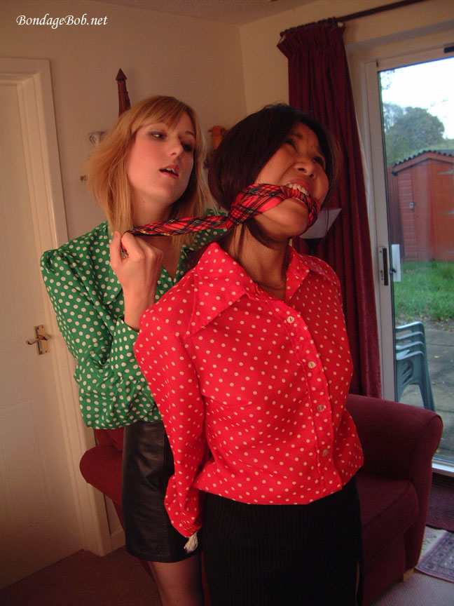 Tied Sexy Beauties 389-1