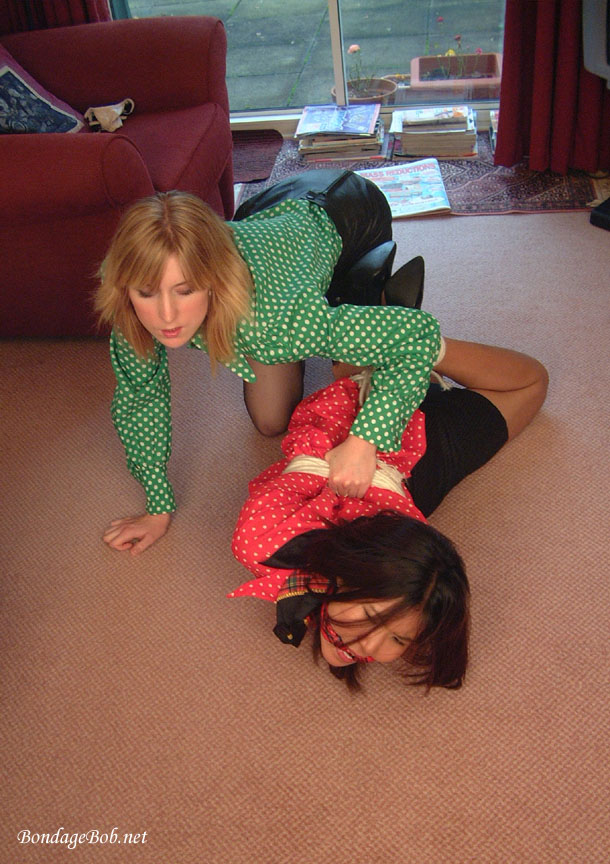 Tied Sexy Beauties 389-2