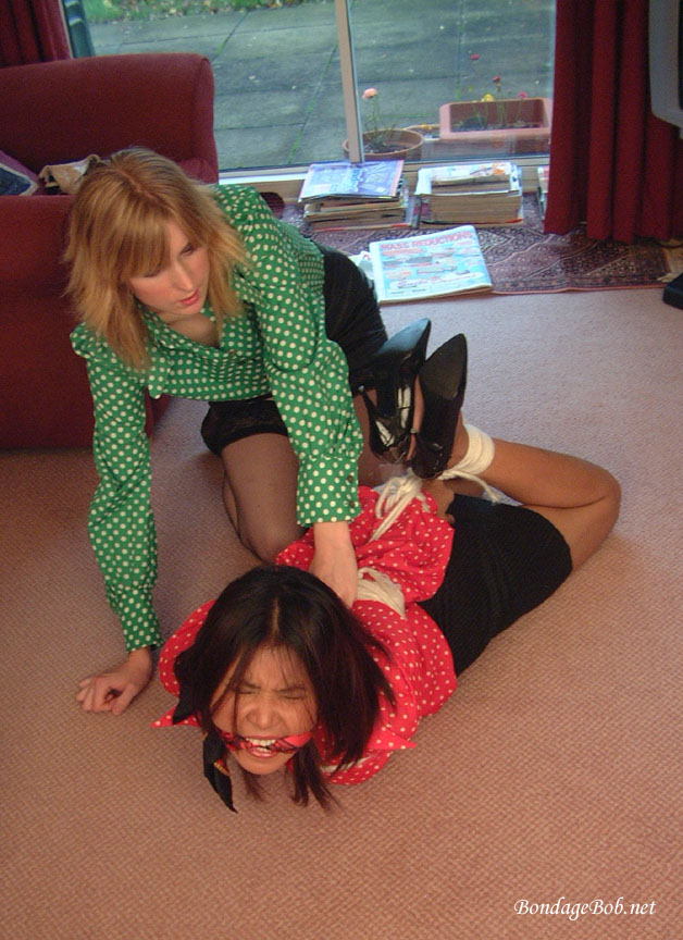 Tied Sexy Beauties 389-2