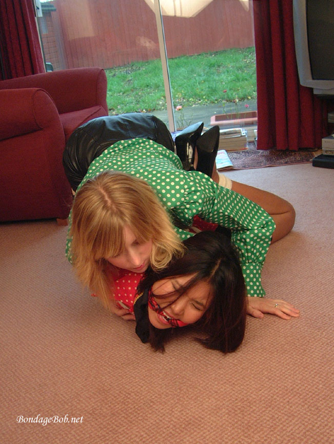 Tied Sexy Beauties 389-2