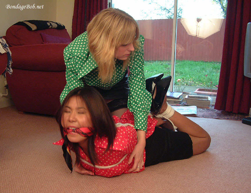 Tied Sexy Beauties 389-2