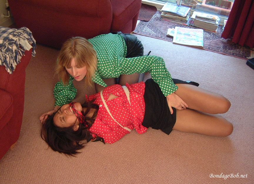 Tied Sexy Beauties 389-2