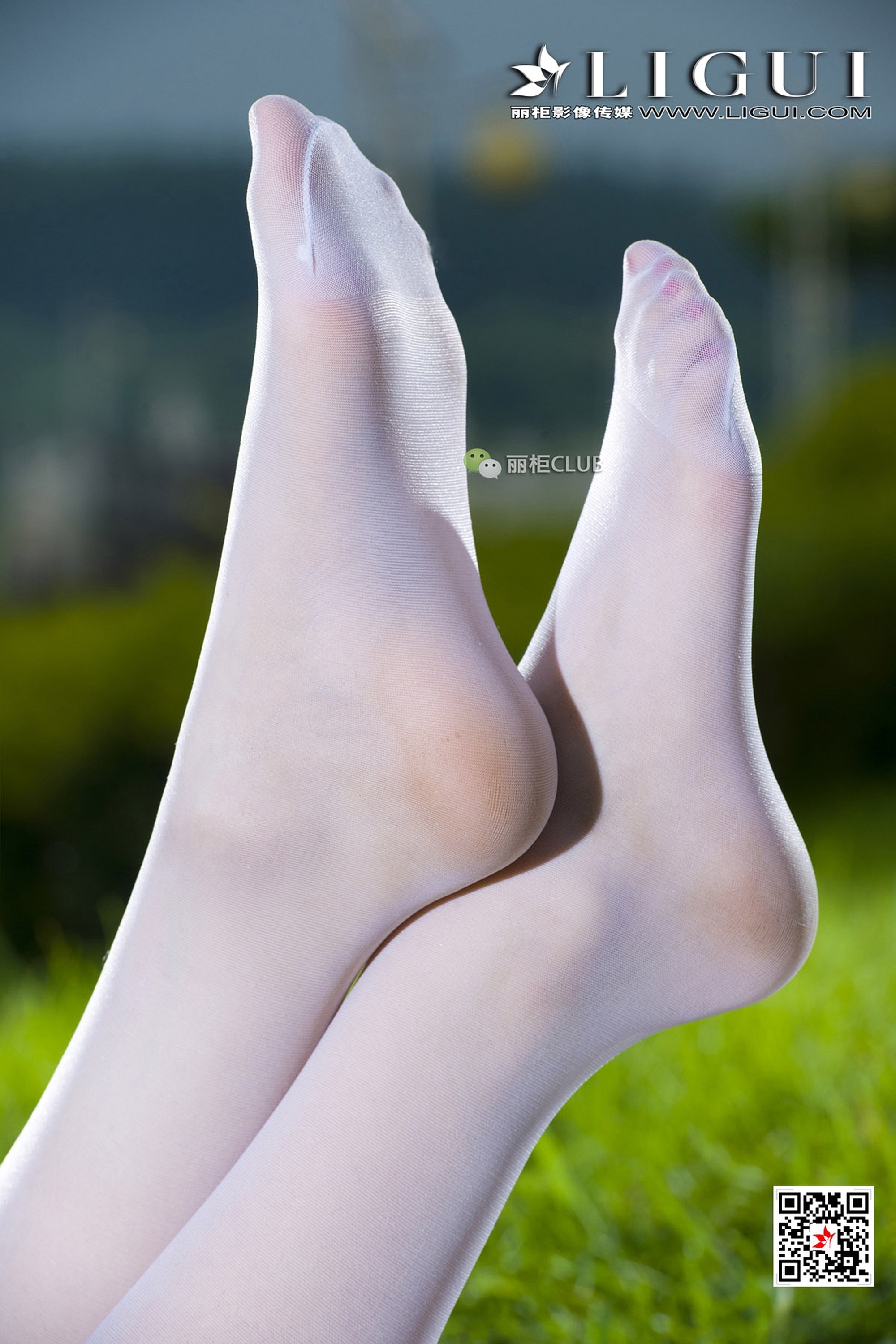 pretty lady dirty feet 67