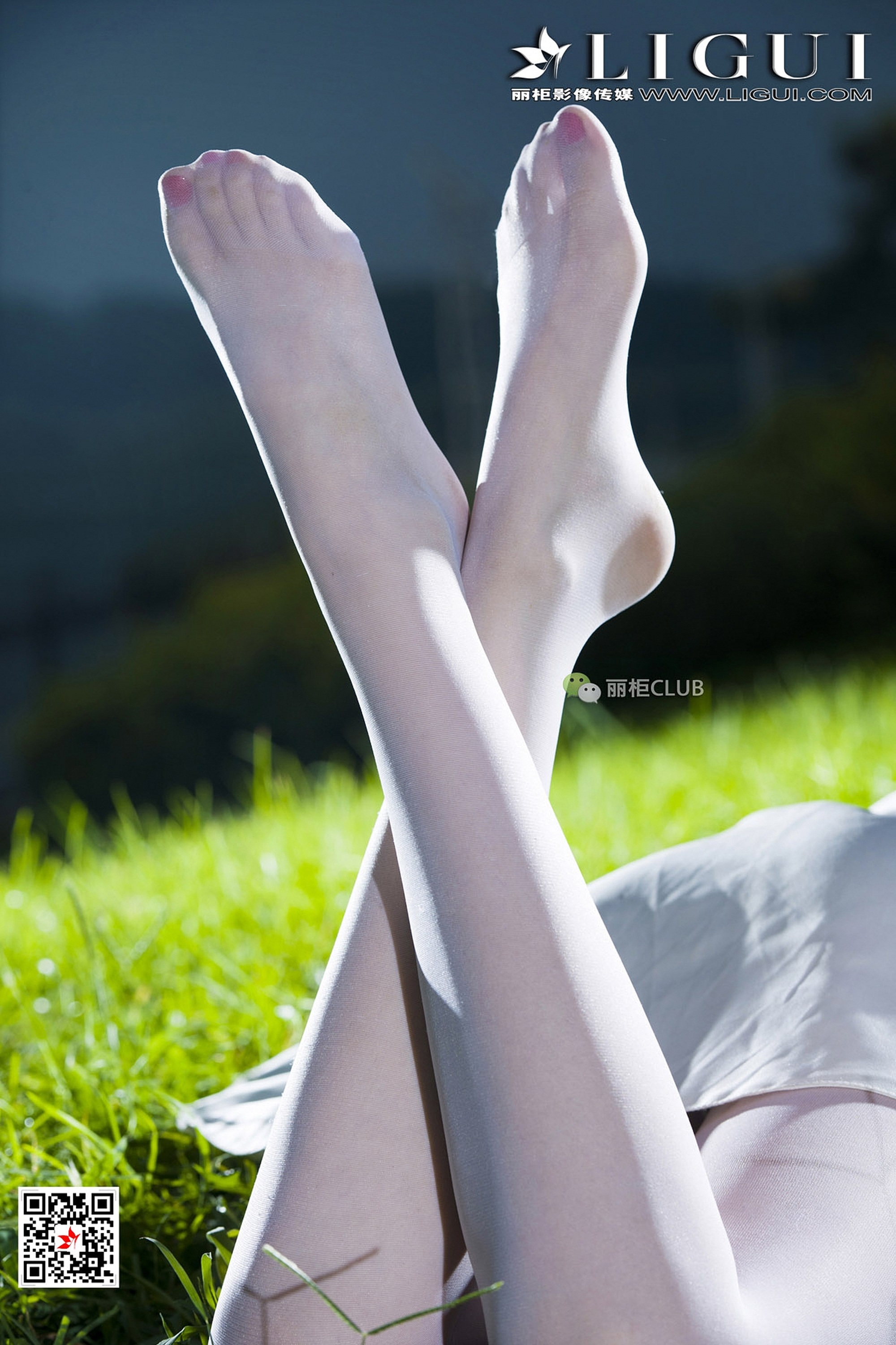 pretty lady dirty feet 67