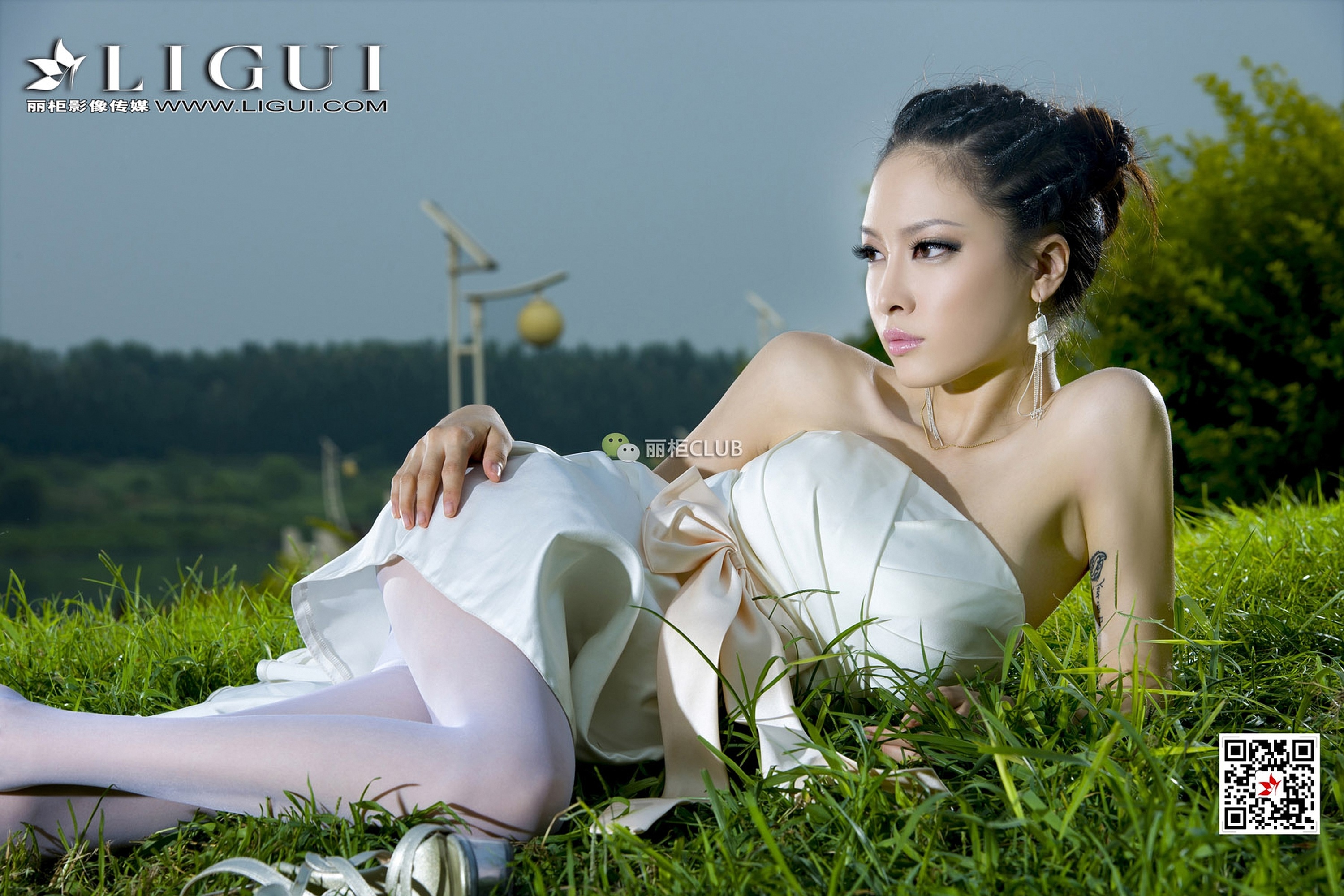 pretty lady dirty feet 67