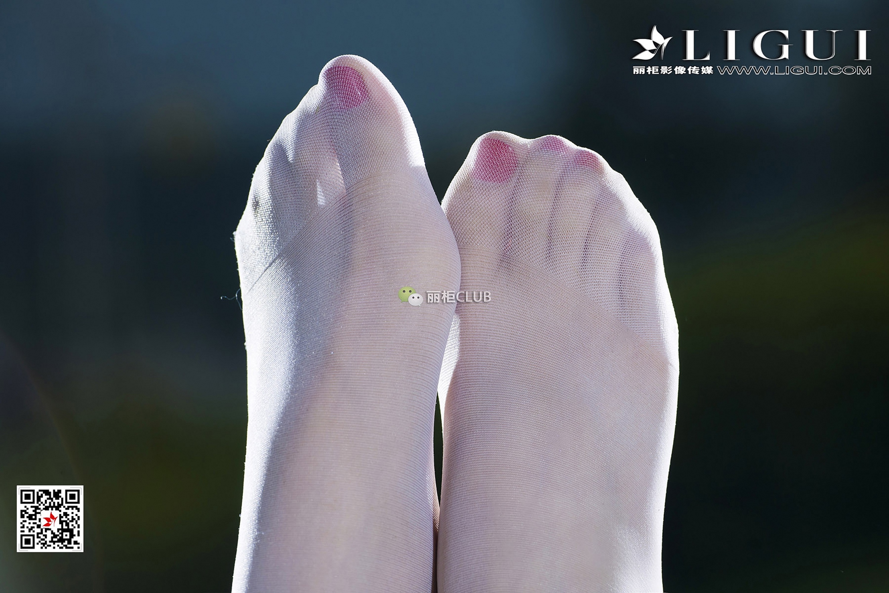 pretty lady dirty feet 67