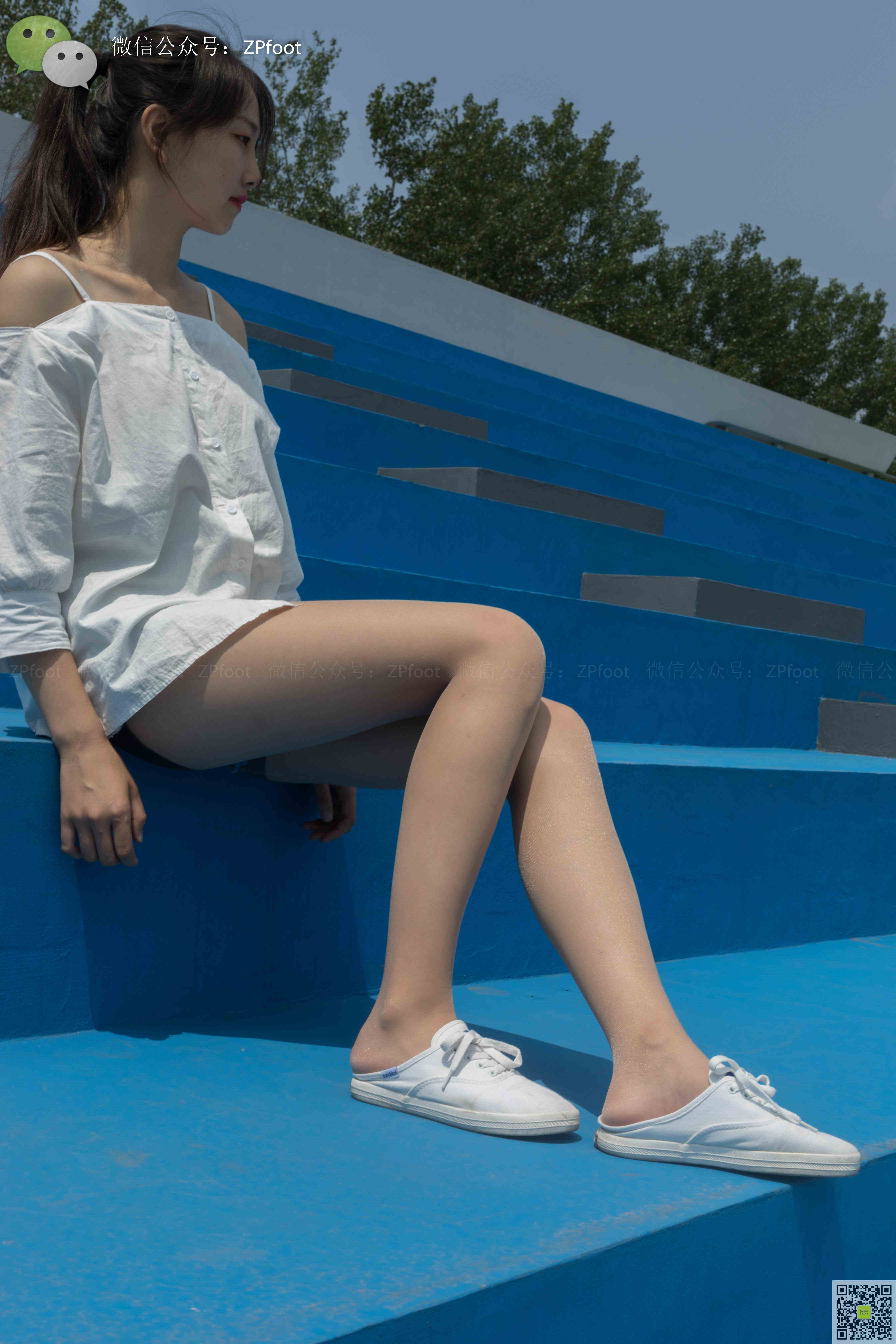 China Beauty Legs and feet 1125