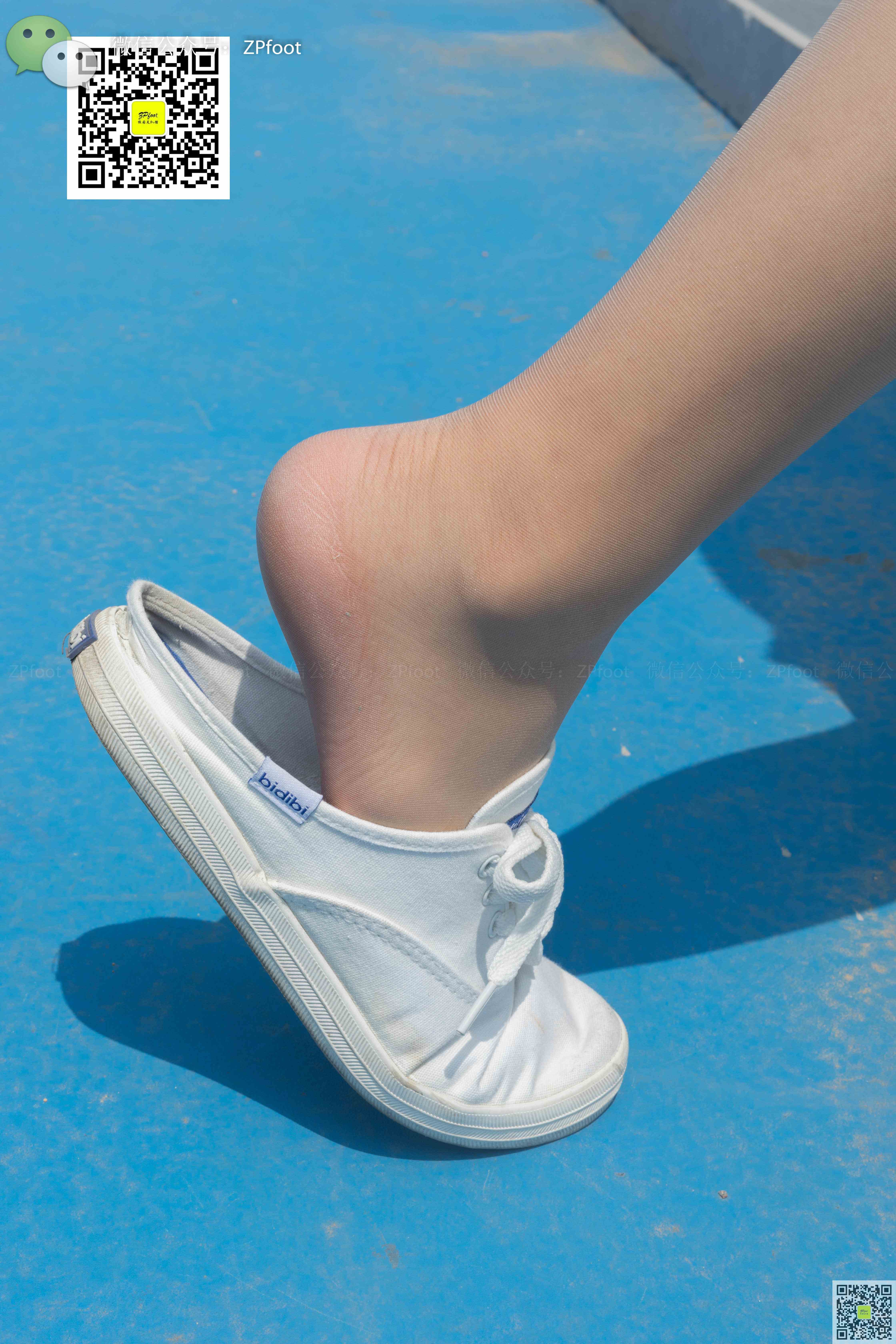 China Beauty Legs and feet 1125