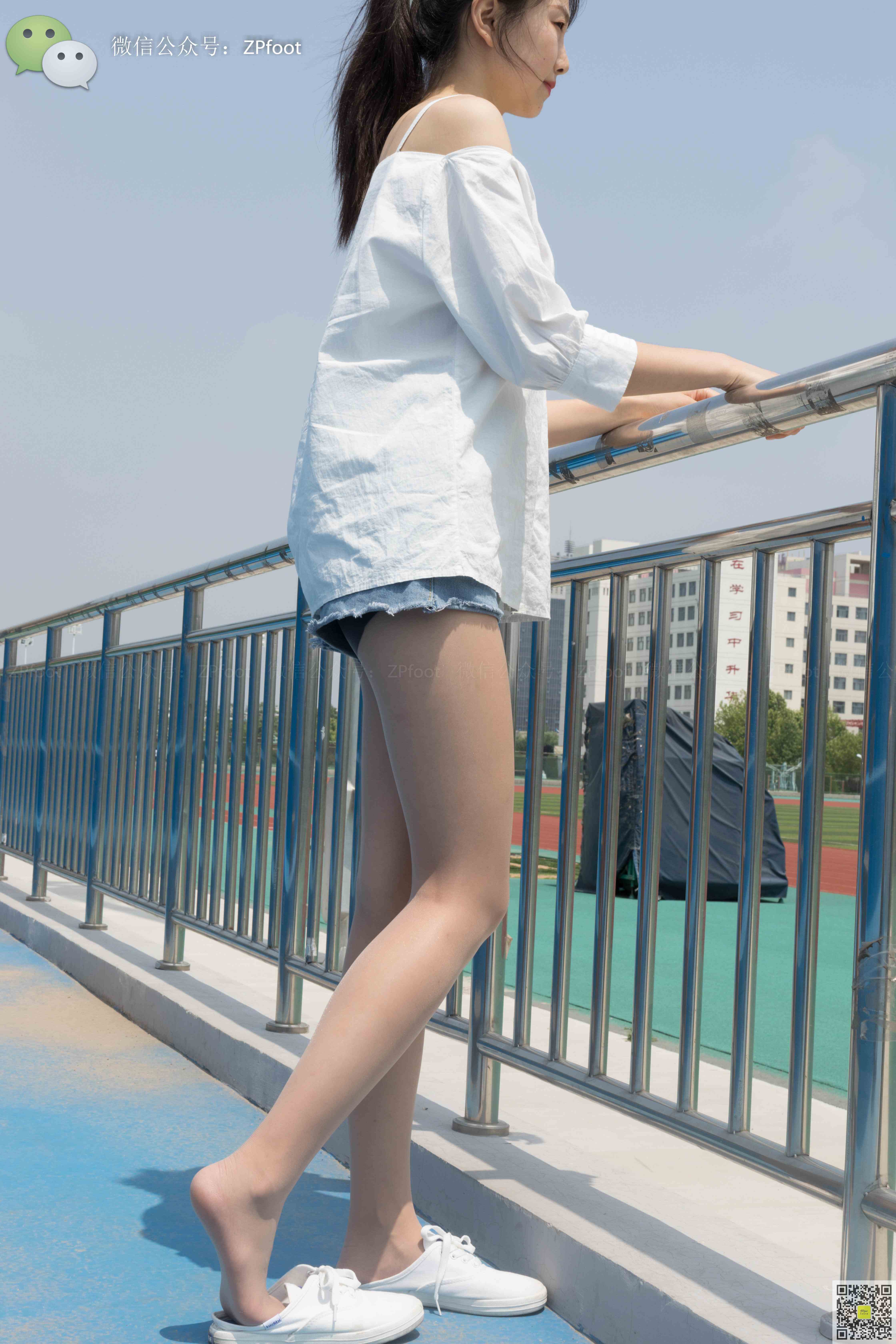 China Beauty Legs and feet 1125