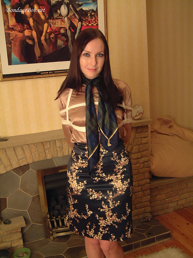 Tied Sexy Beauties 391-1