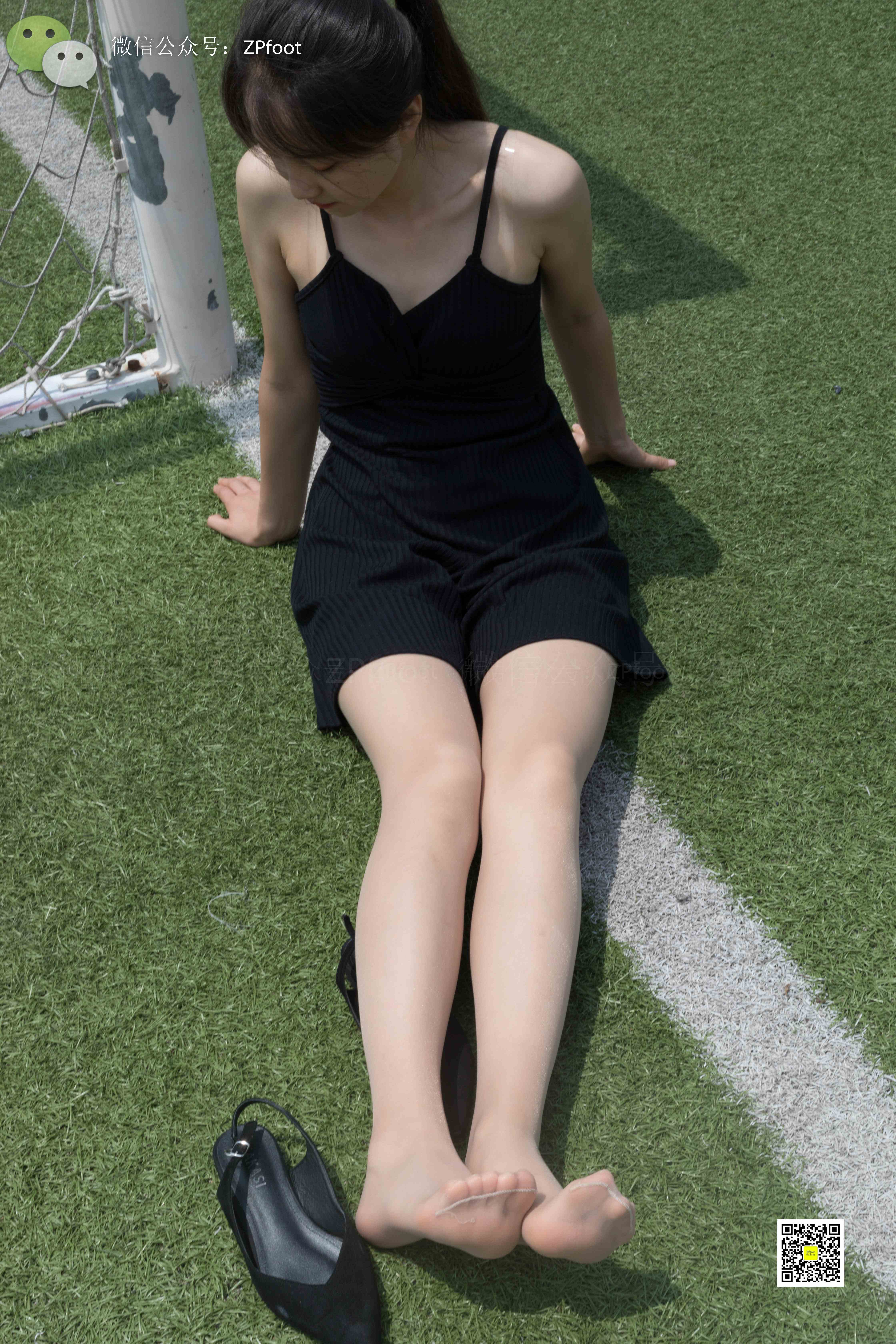 China Beauty Legs and feet 1129