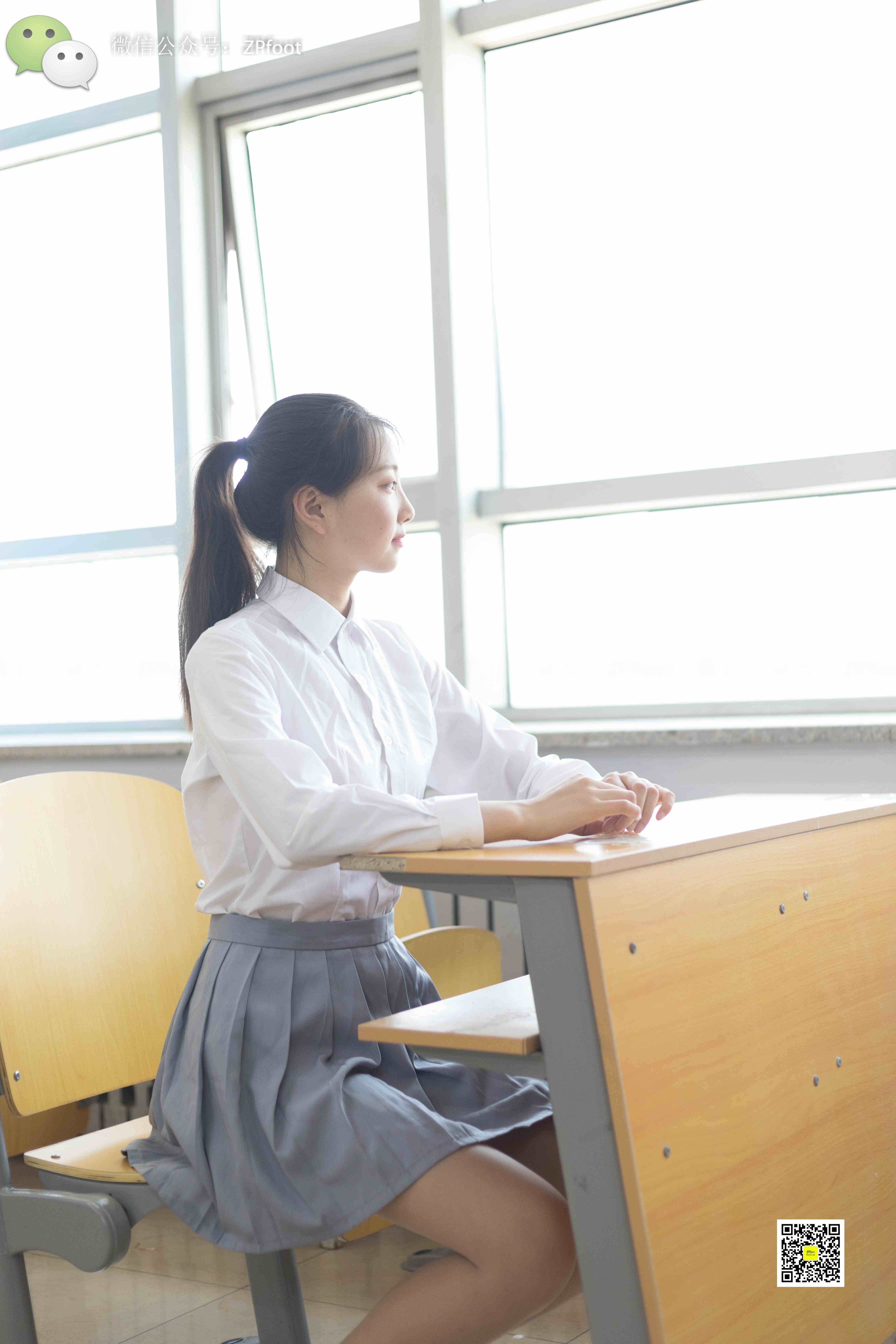 China Beauty Legs and feet 1130