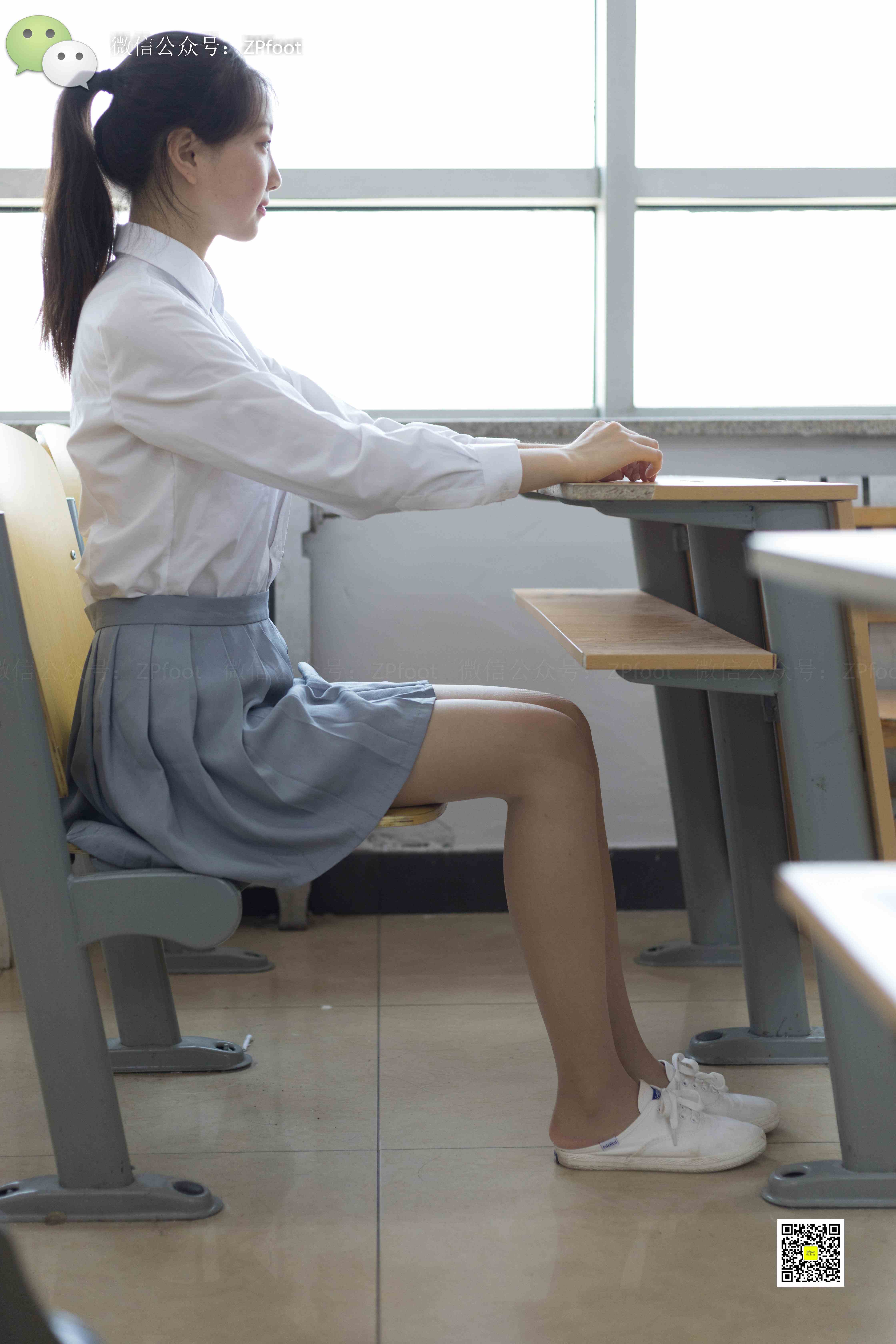 China Beauty Legs and feet 1130