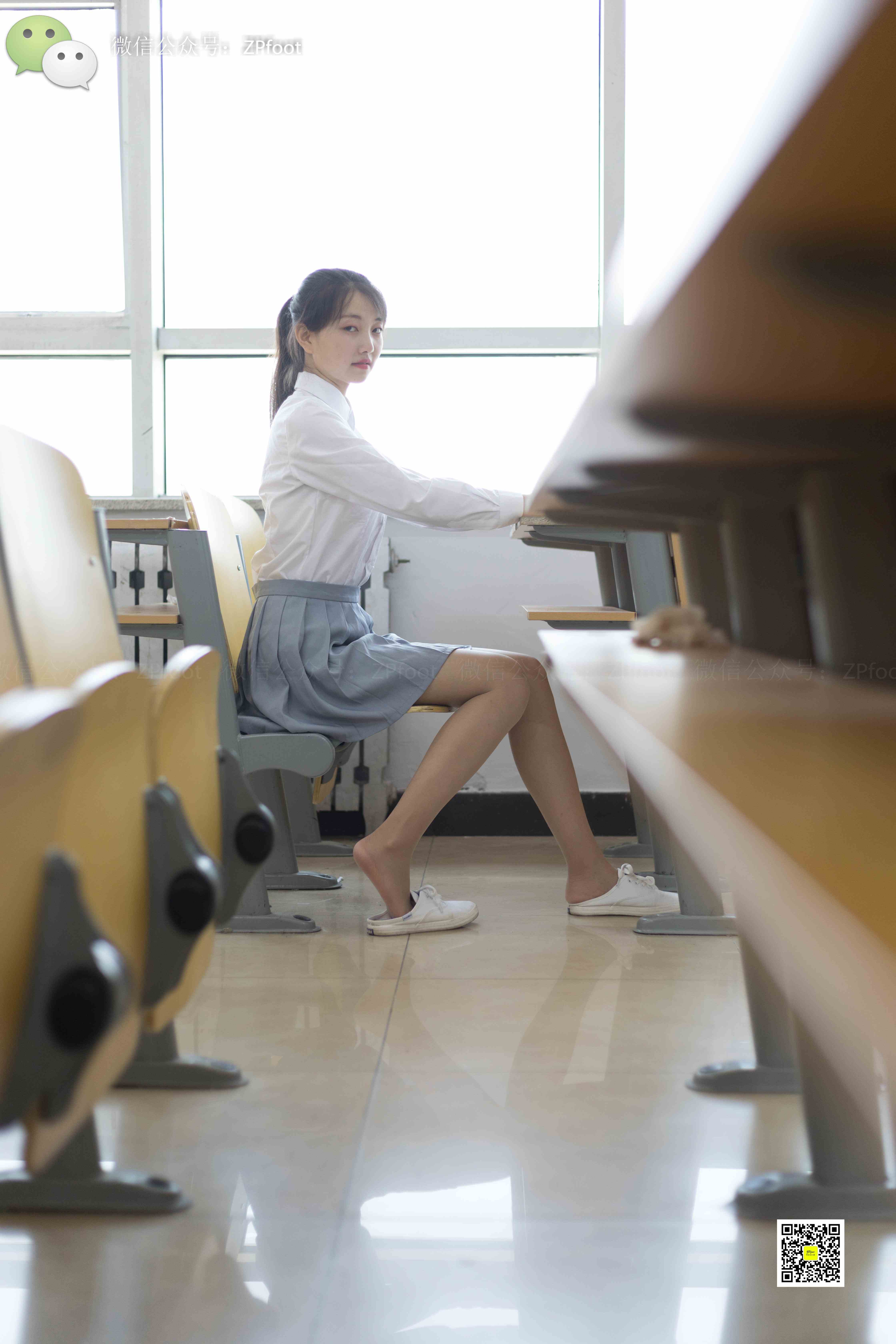 China Beauty Legs and feet 1130