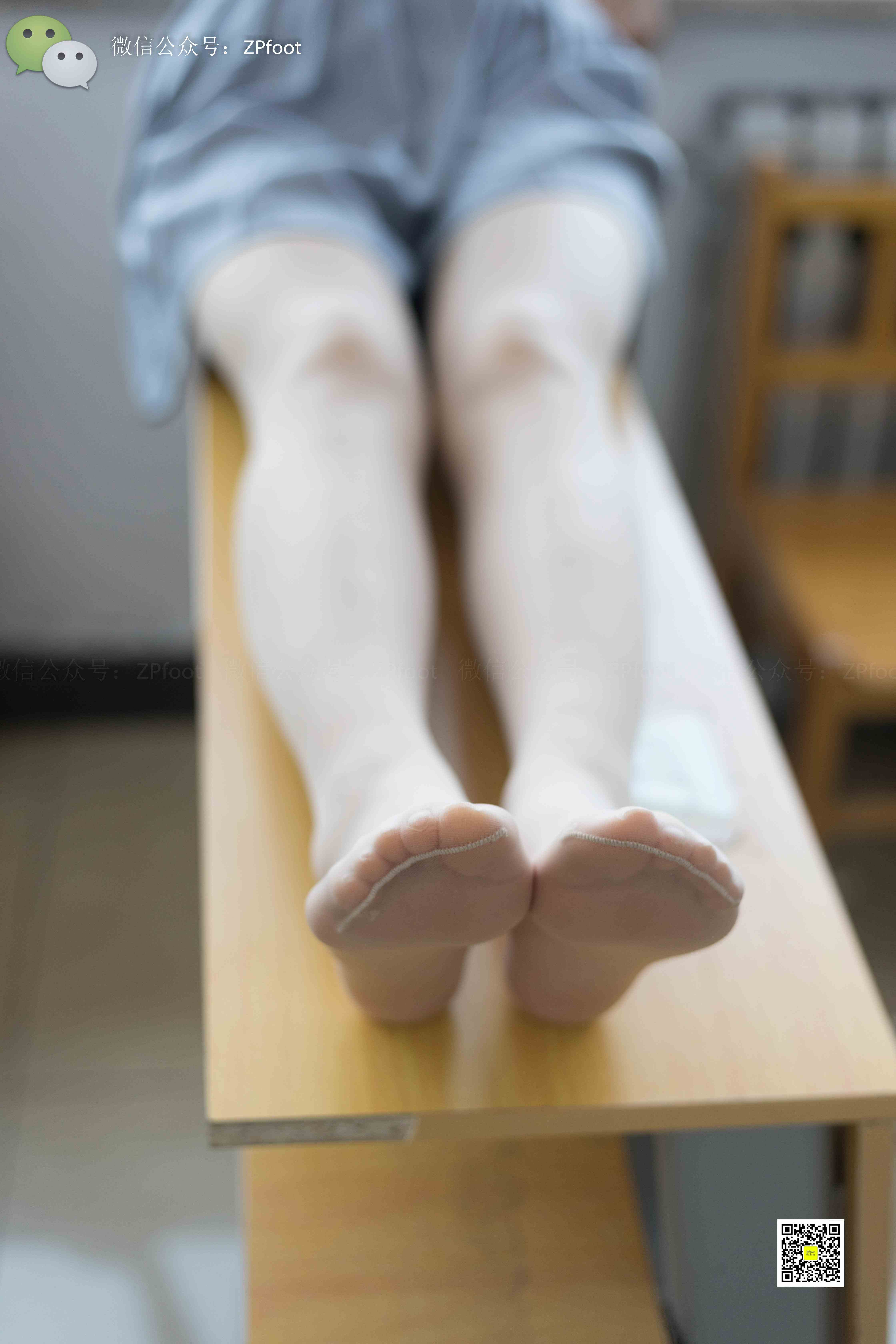 China Beauty Legs and feet 1130