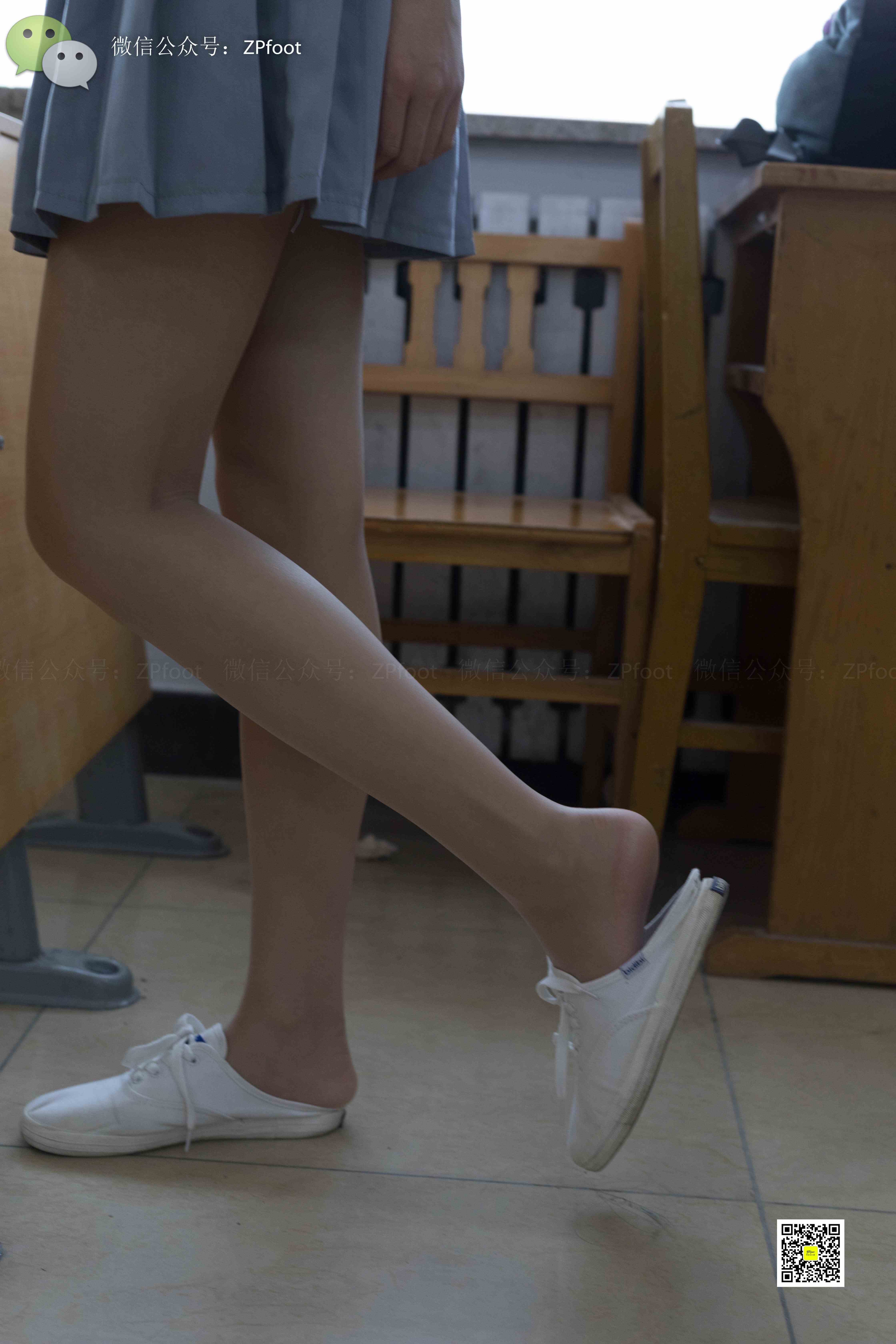 China Beauty Legs and feet 1130