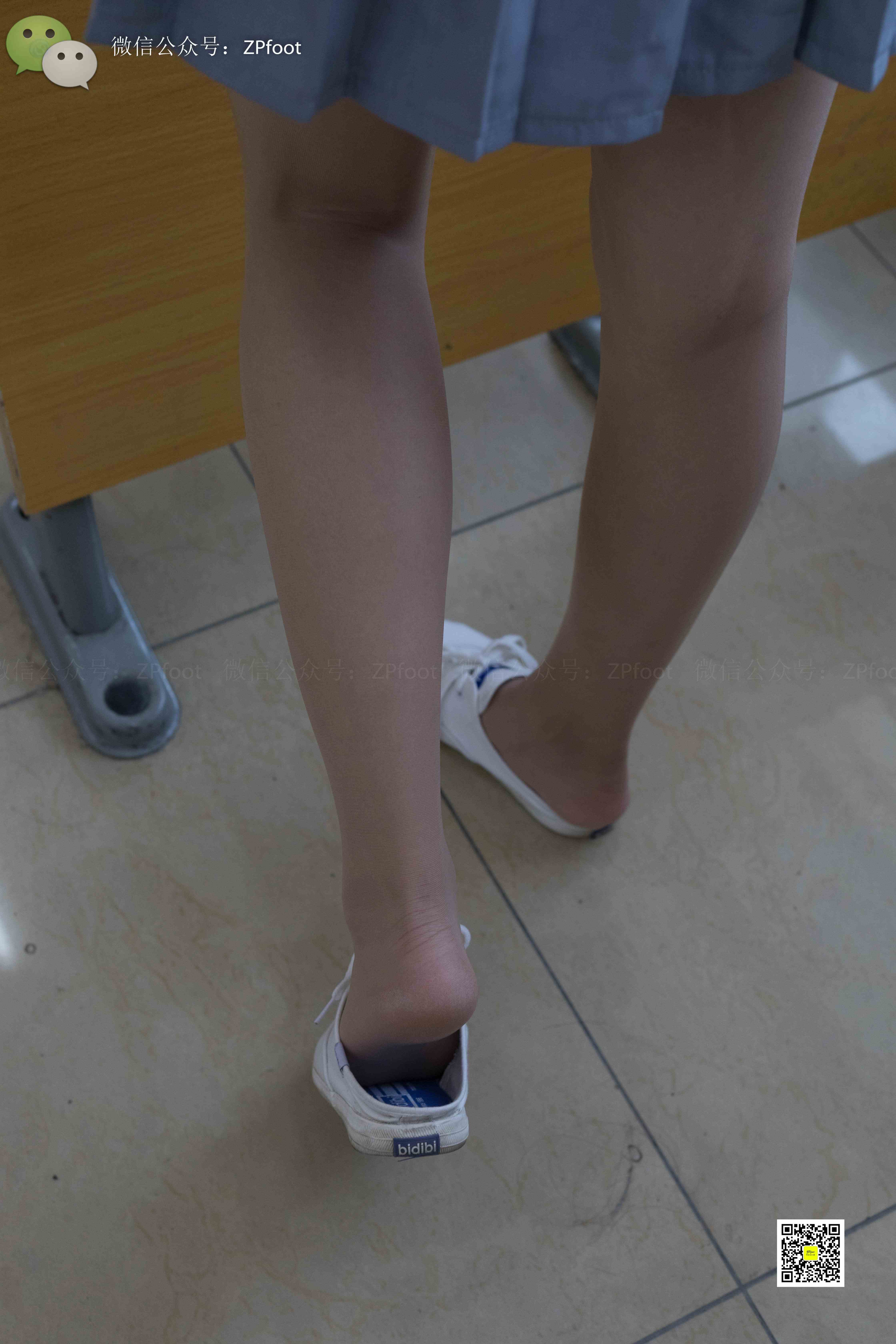 China Beauty Legs and feet 1130