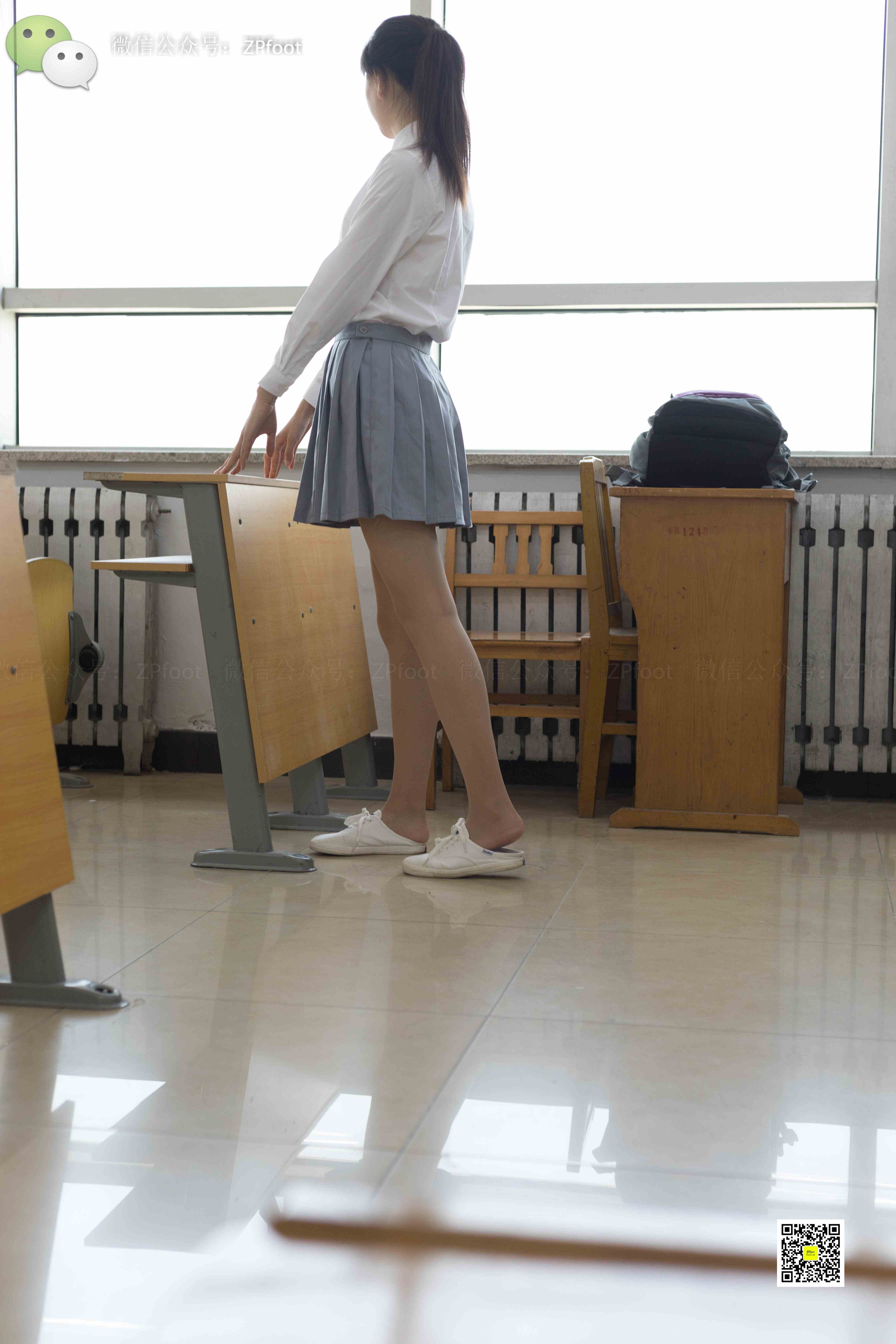 China Beauty Legs and feet 1130