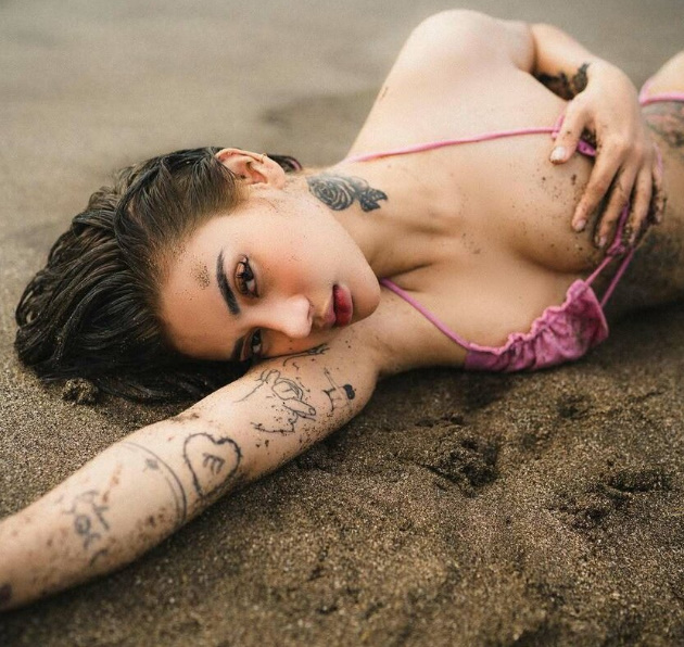 happy day of love and friendship