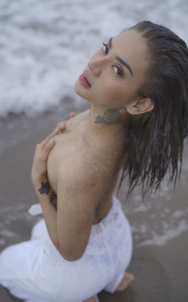 happy day of love and friendship