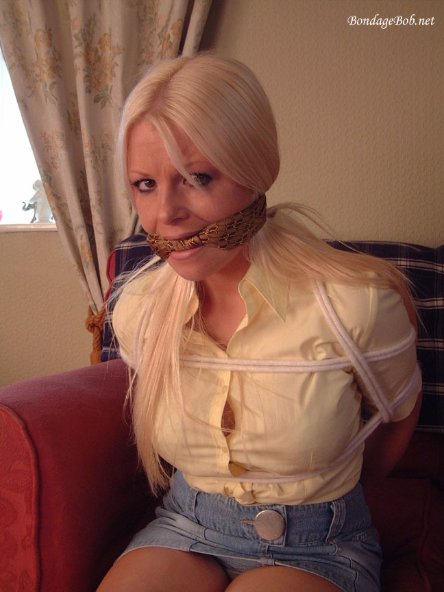 Tied Sexy Beauties 402-1