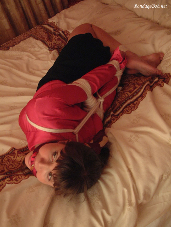 Tied Sexy Beauties 405-1