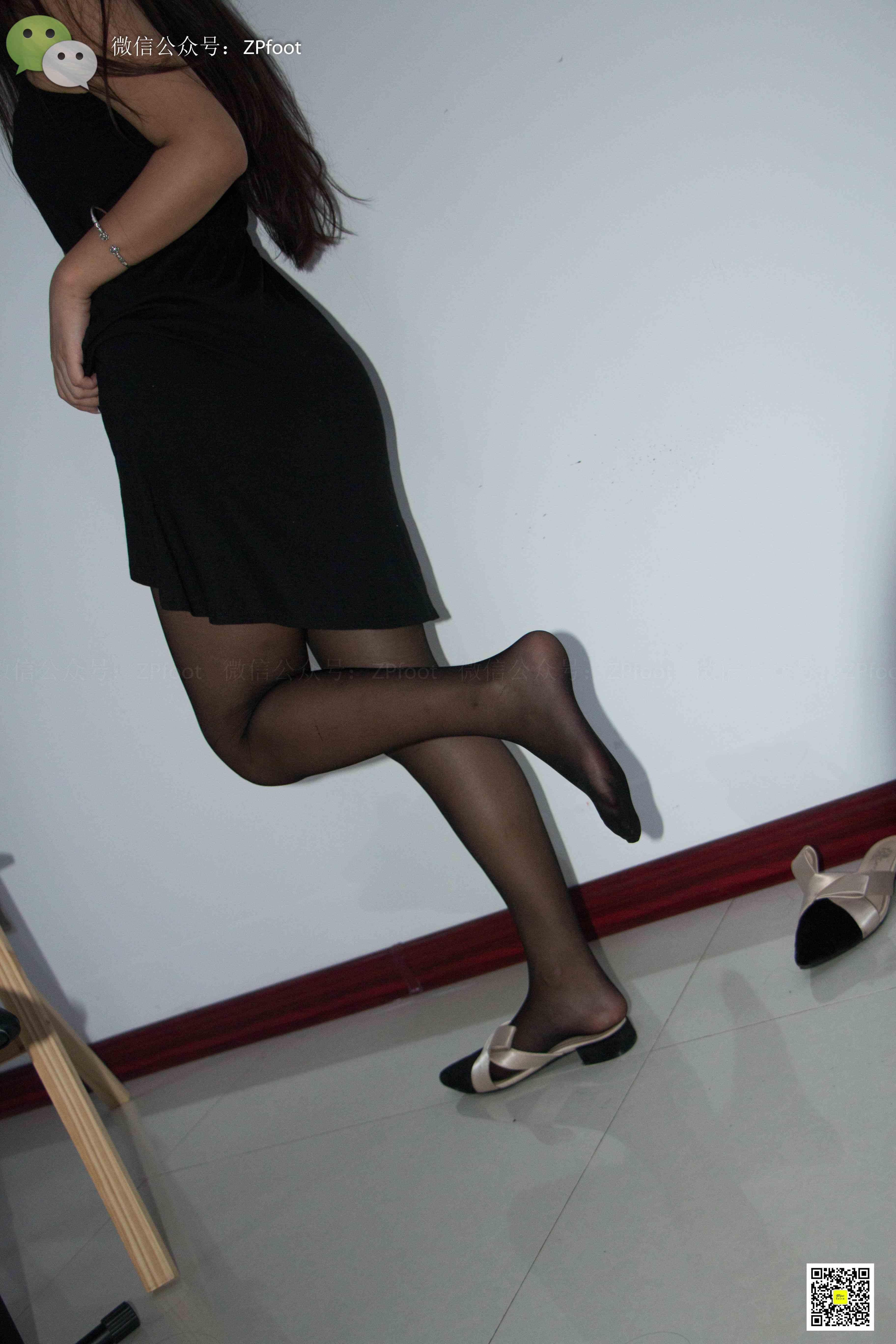 China Beauty Legs and feet 1132