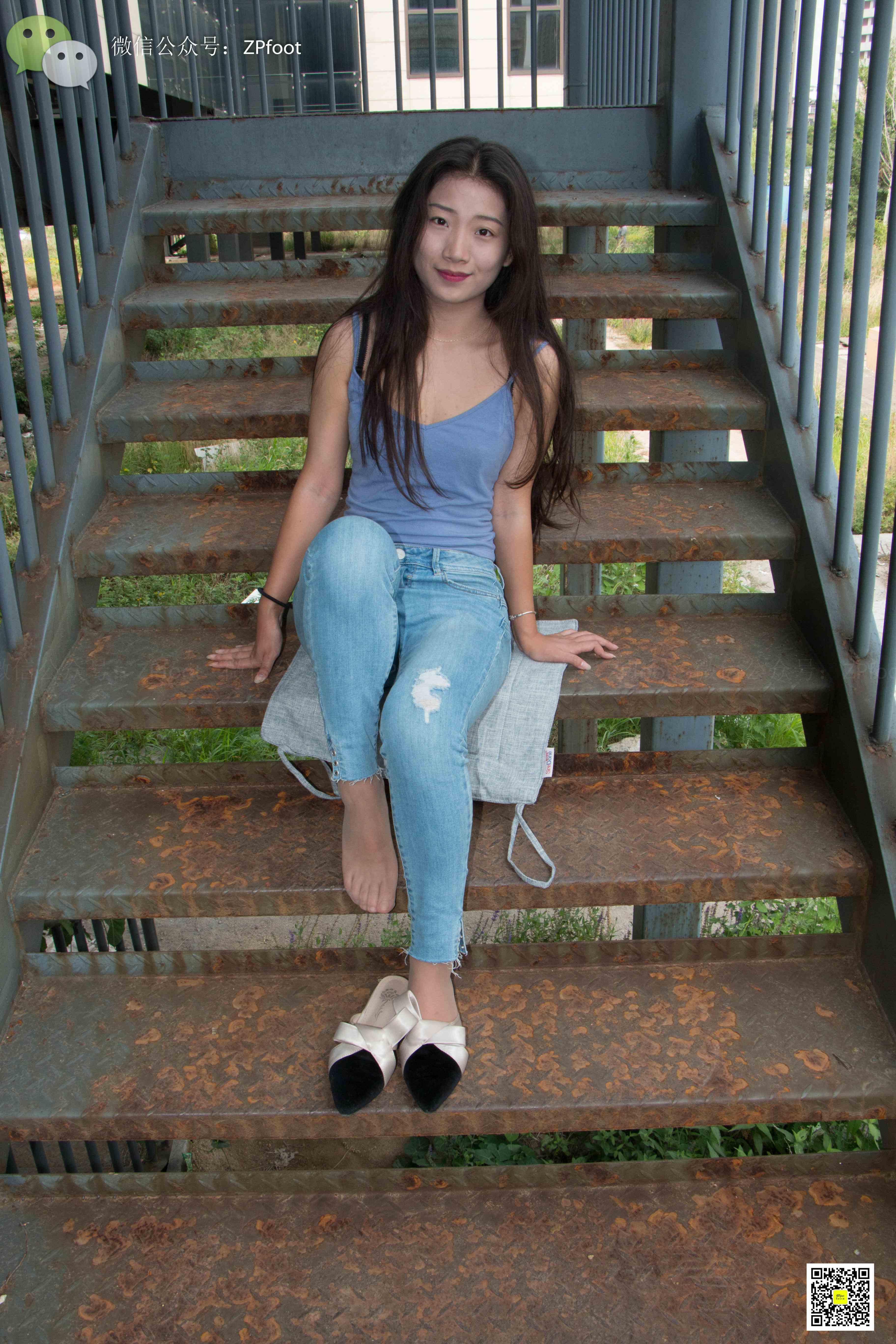 China Beauty Legs and feet 1133