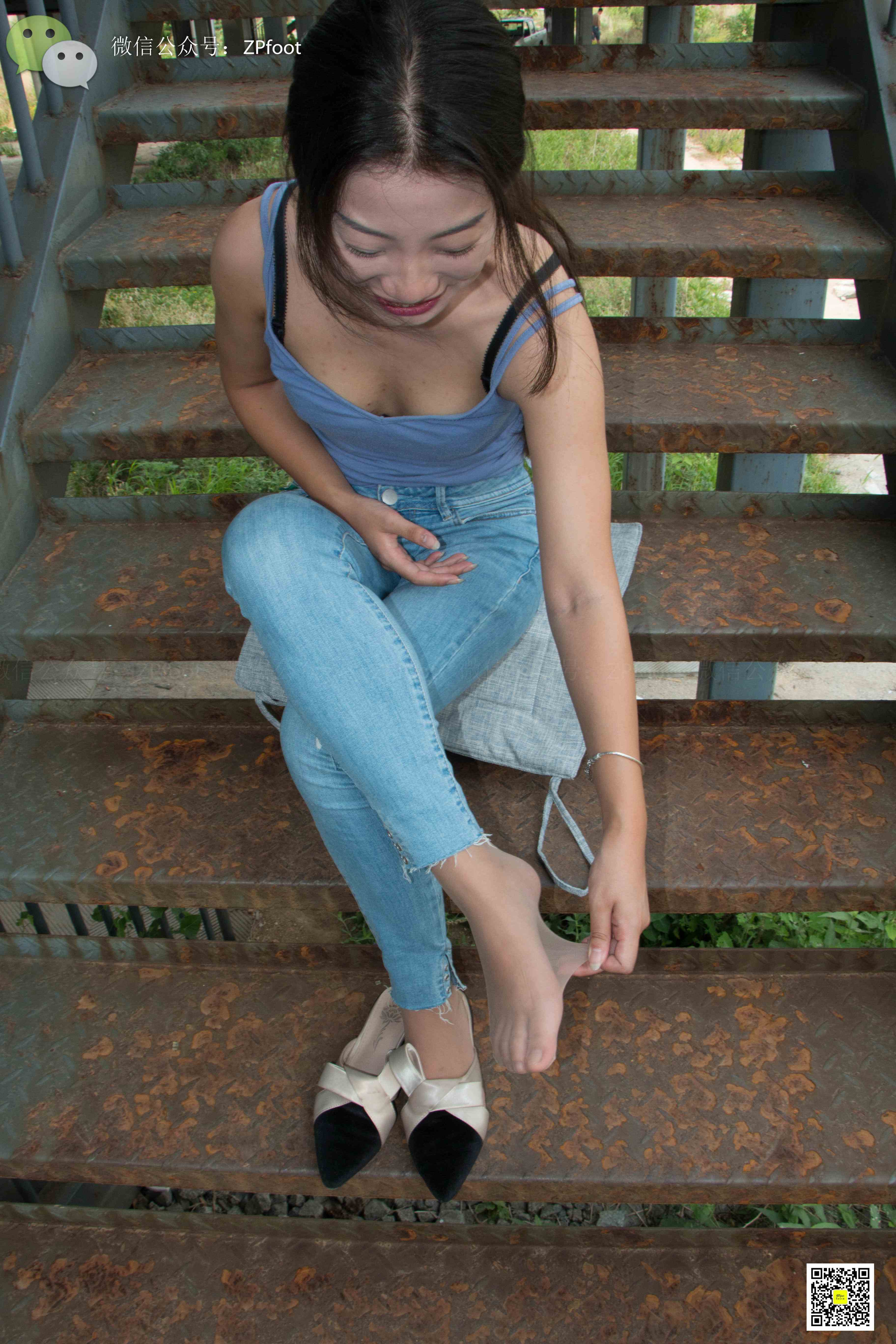 China Beauty Legs and feet 1133