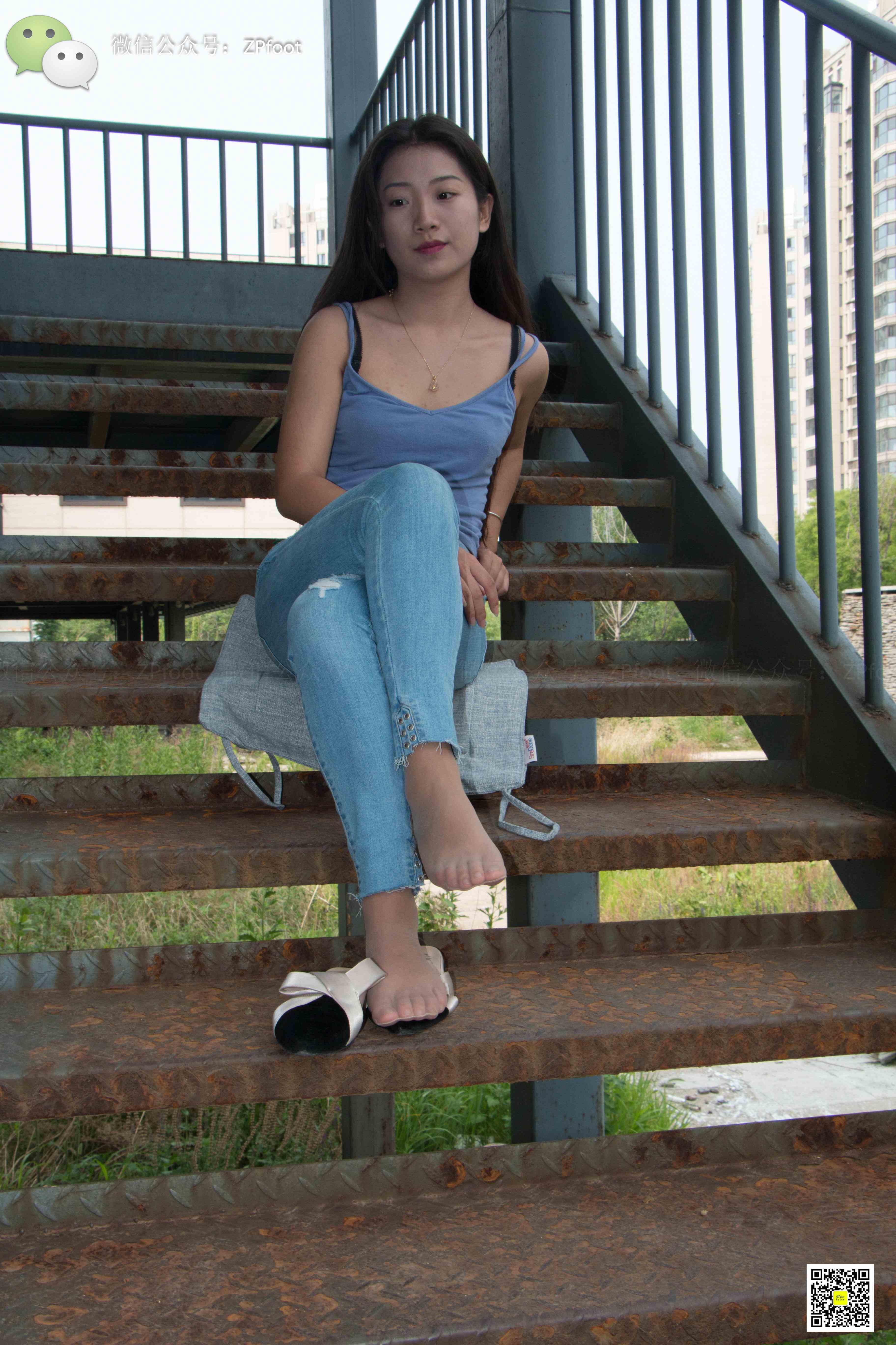 China Beauty Legs and feet 1133