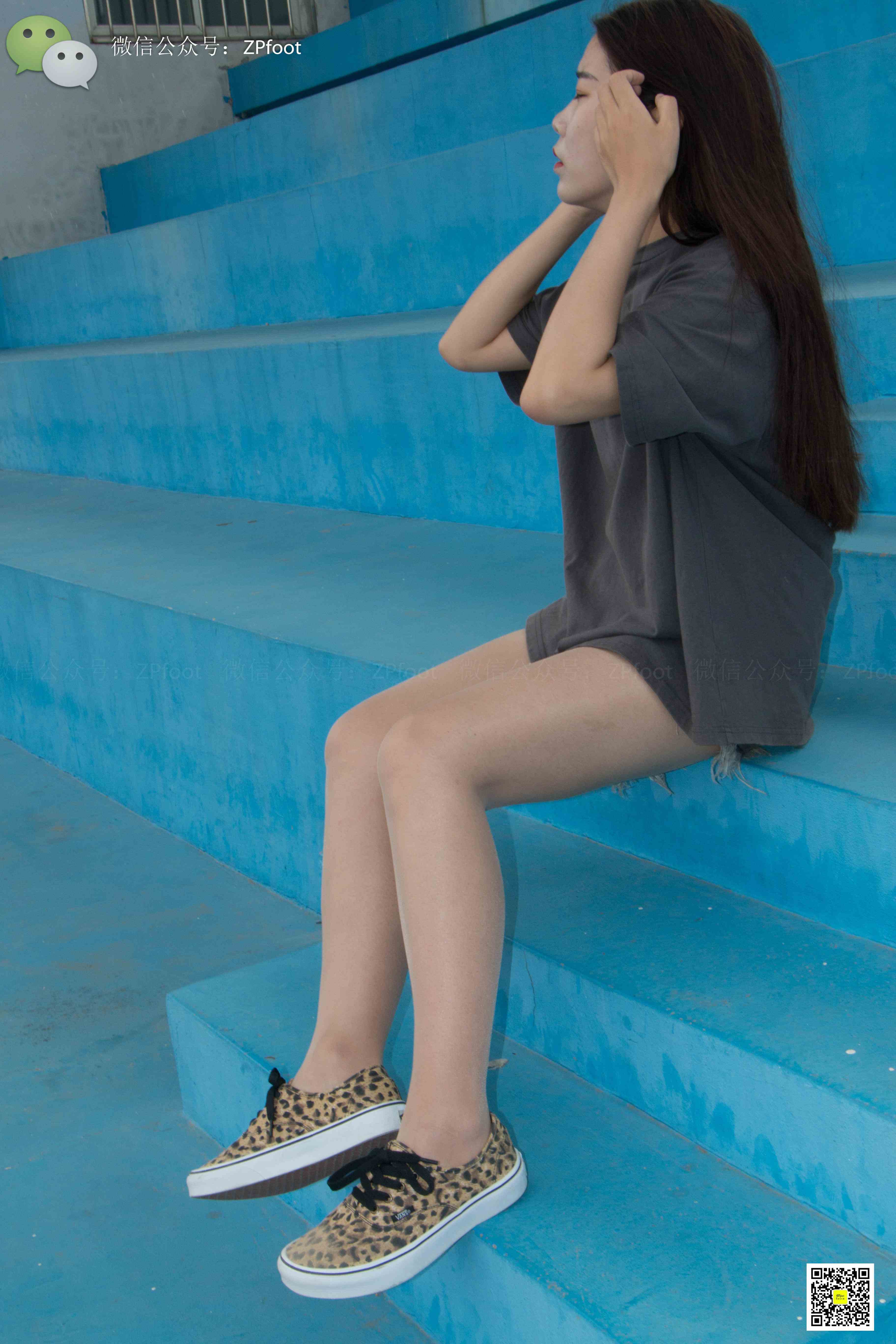 China Beauty Legs and feet 1134