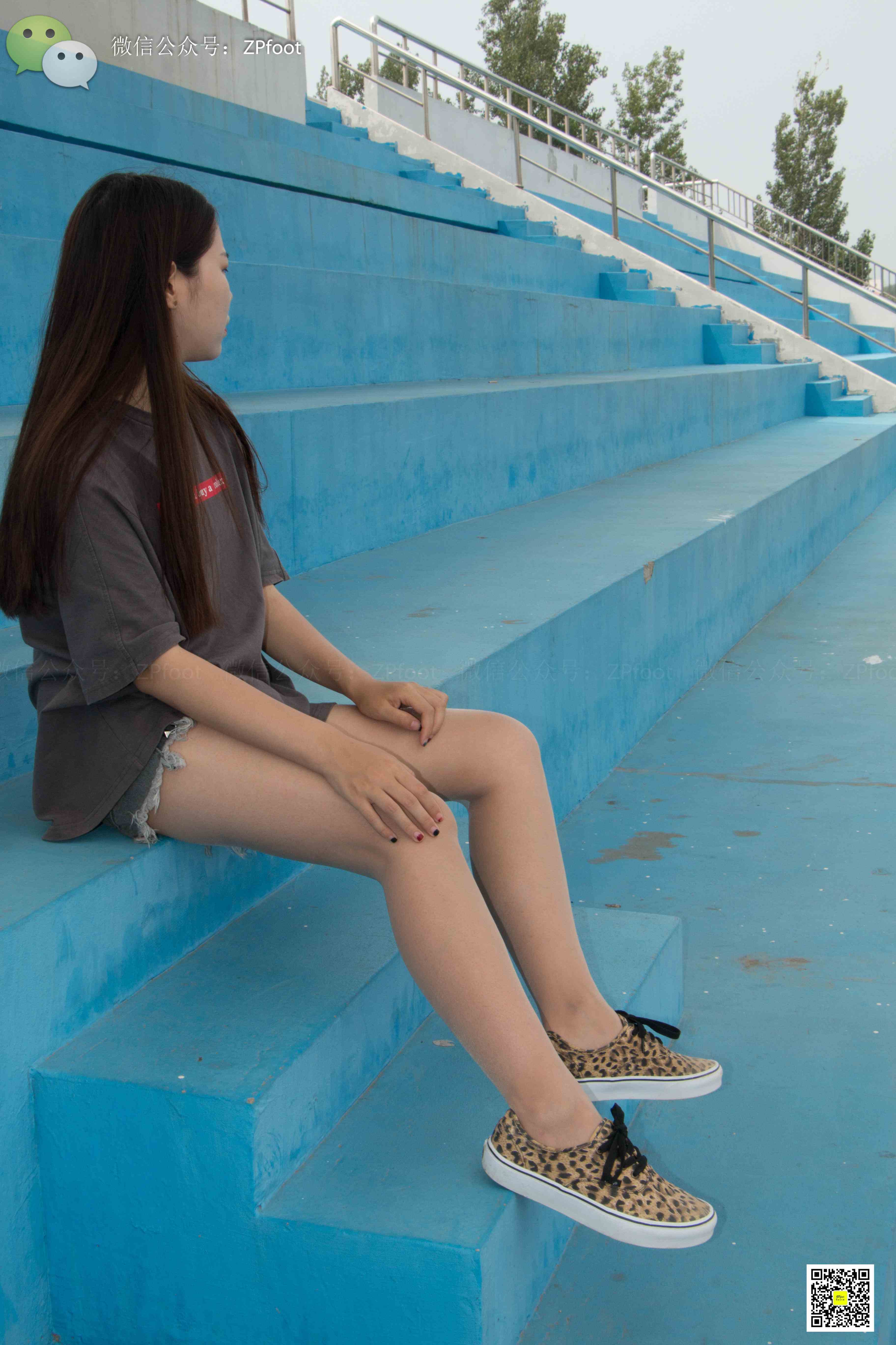 China Beauty Legs and feet 1134