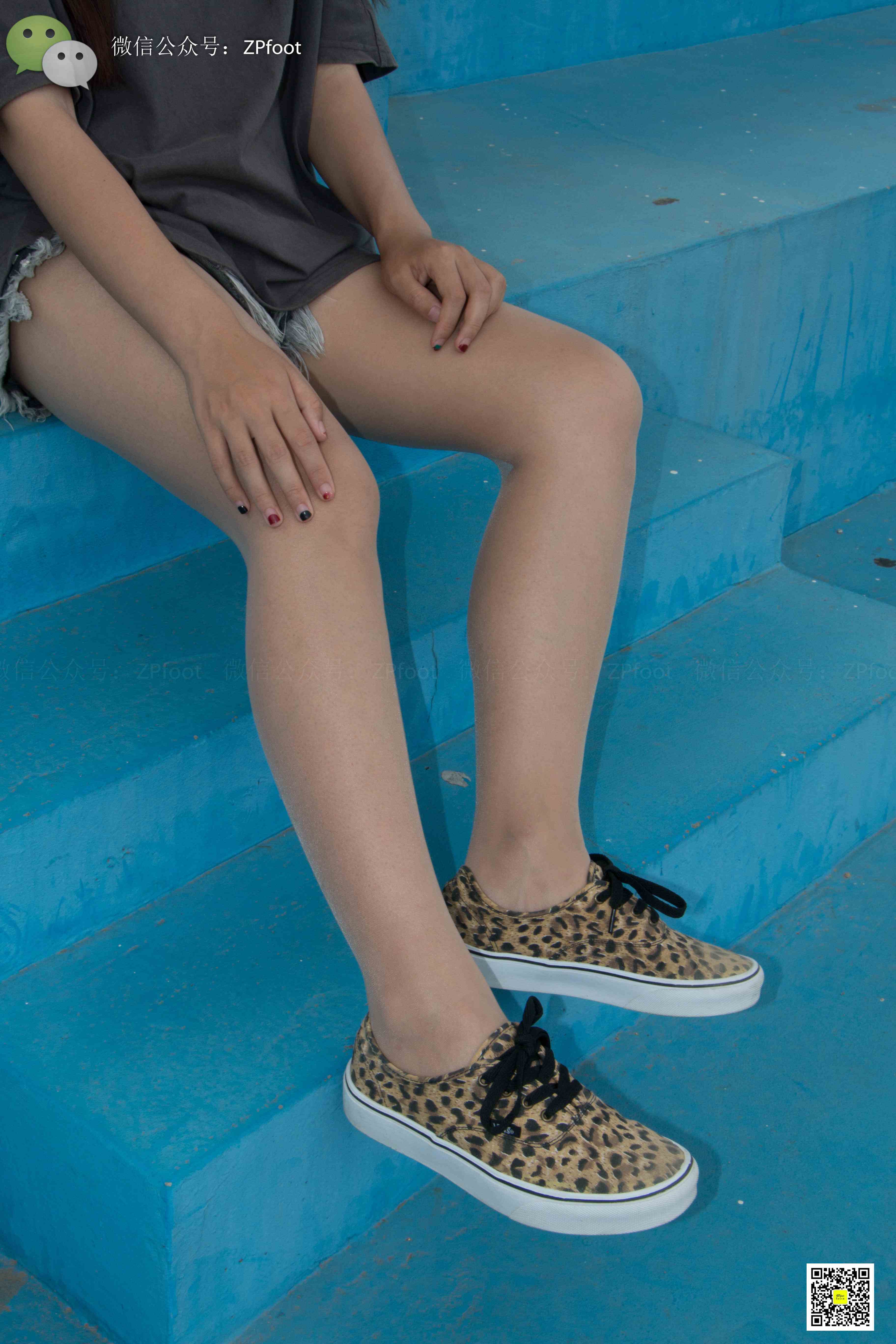 China Beauty Legs and feet 1134