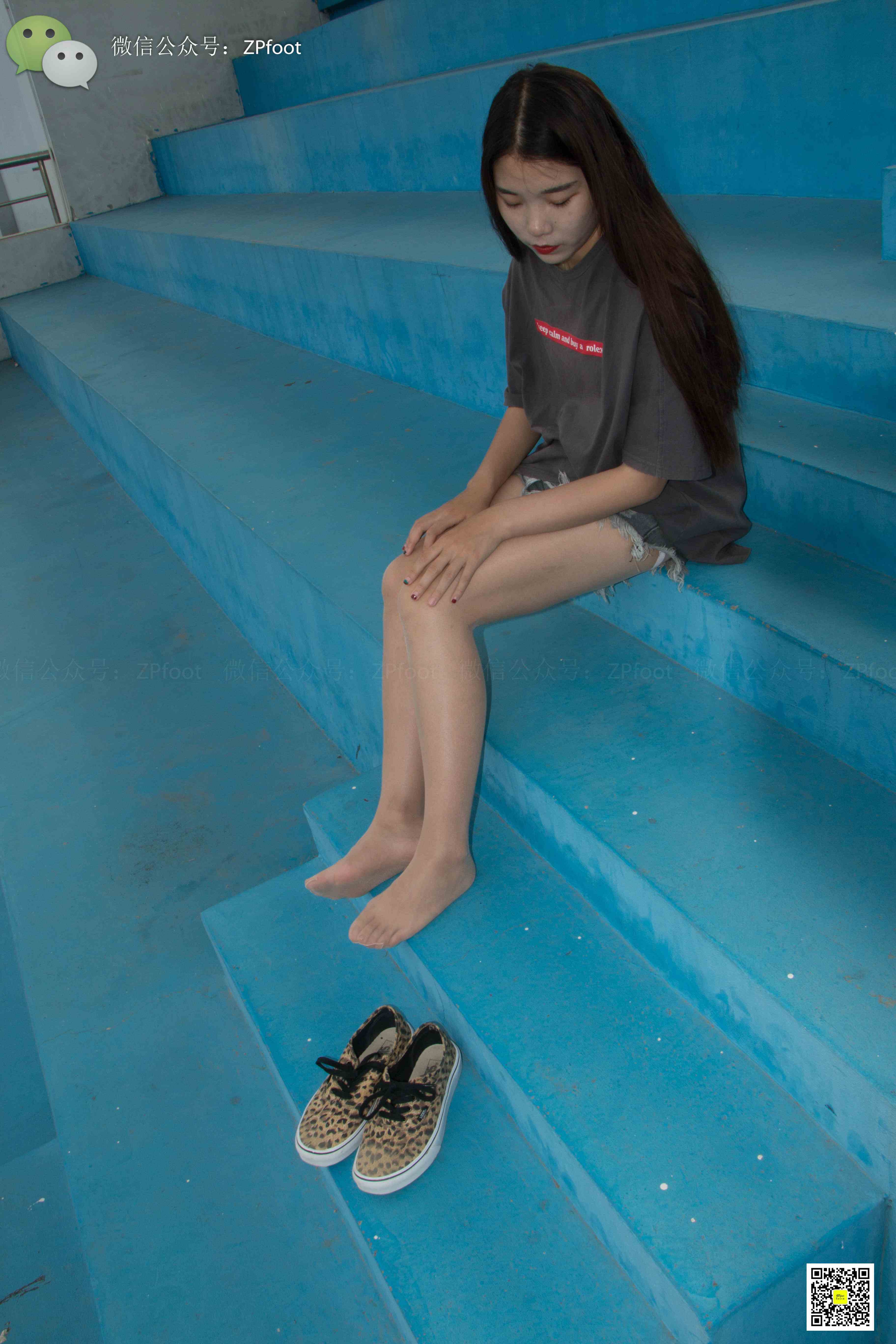 China Beauty Legs and feet 1134