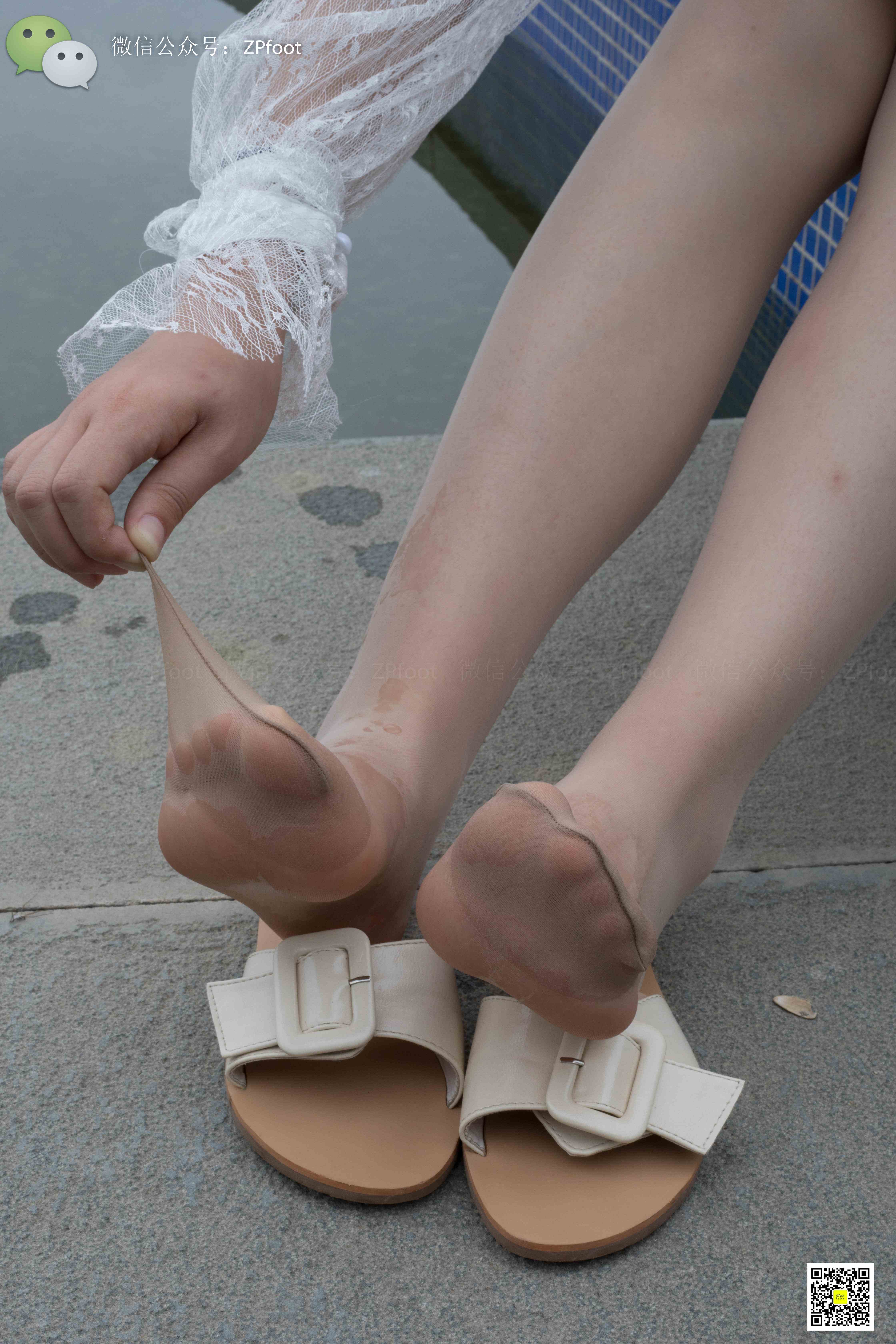 China Beauty Legs and feet 1135