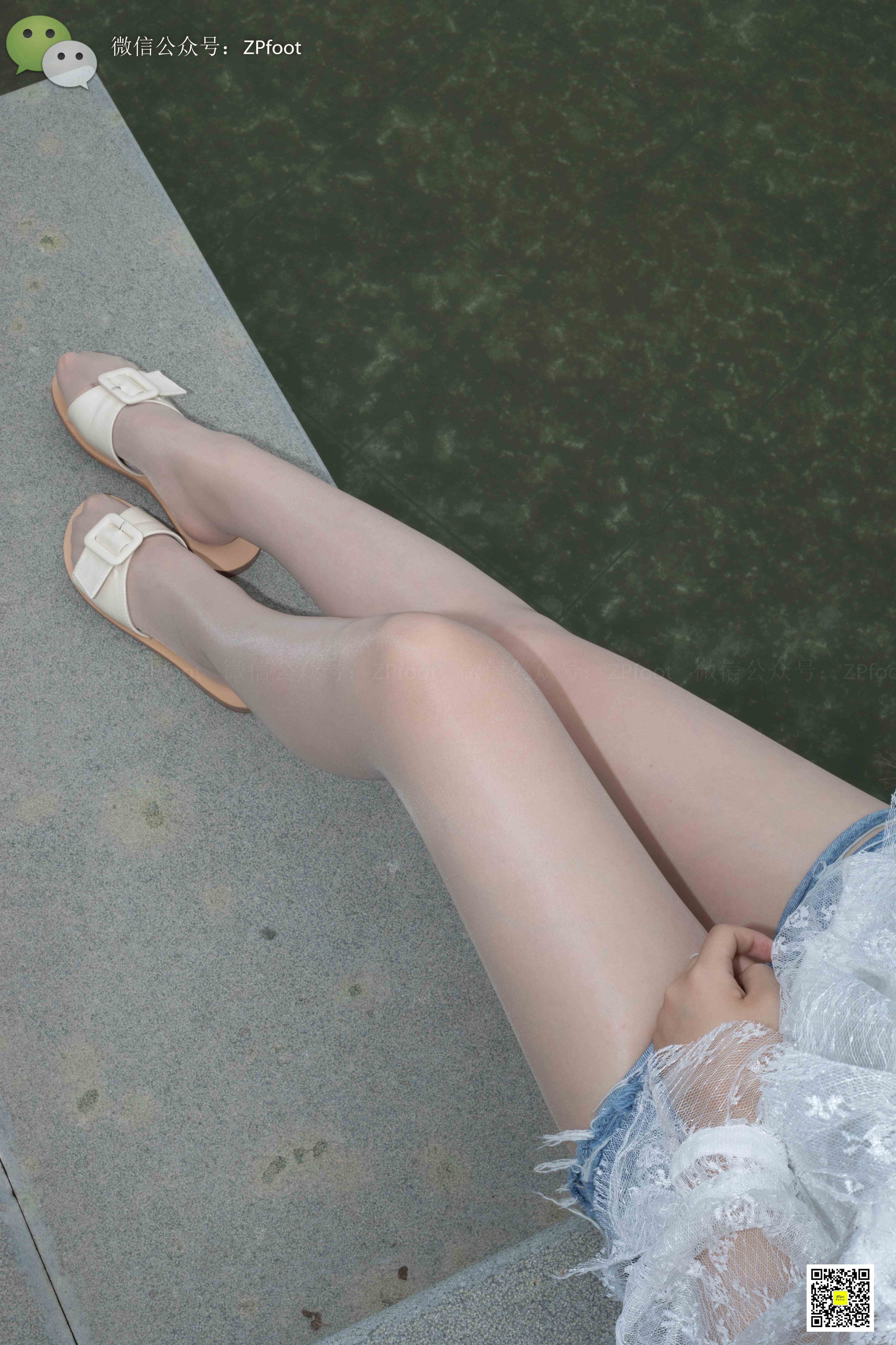 China Beauty Legs and feet 1135