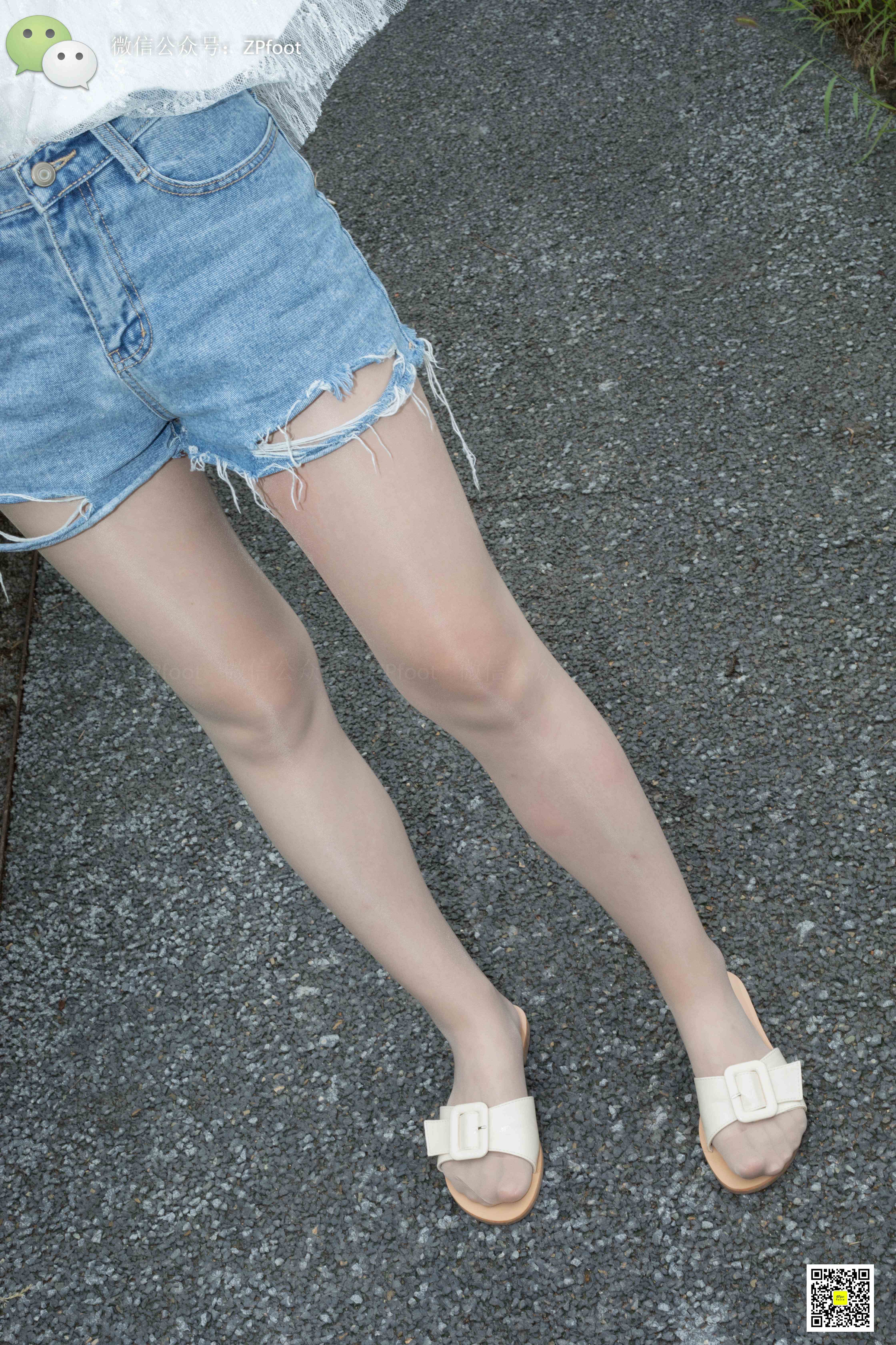 China Beauty Legs and feet 1135