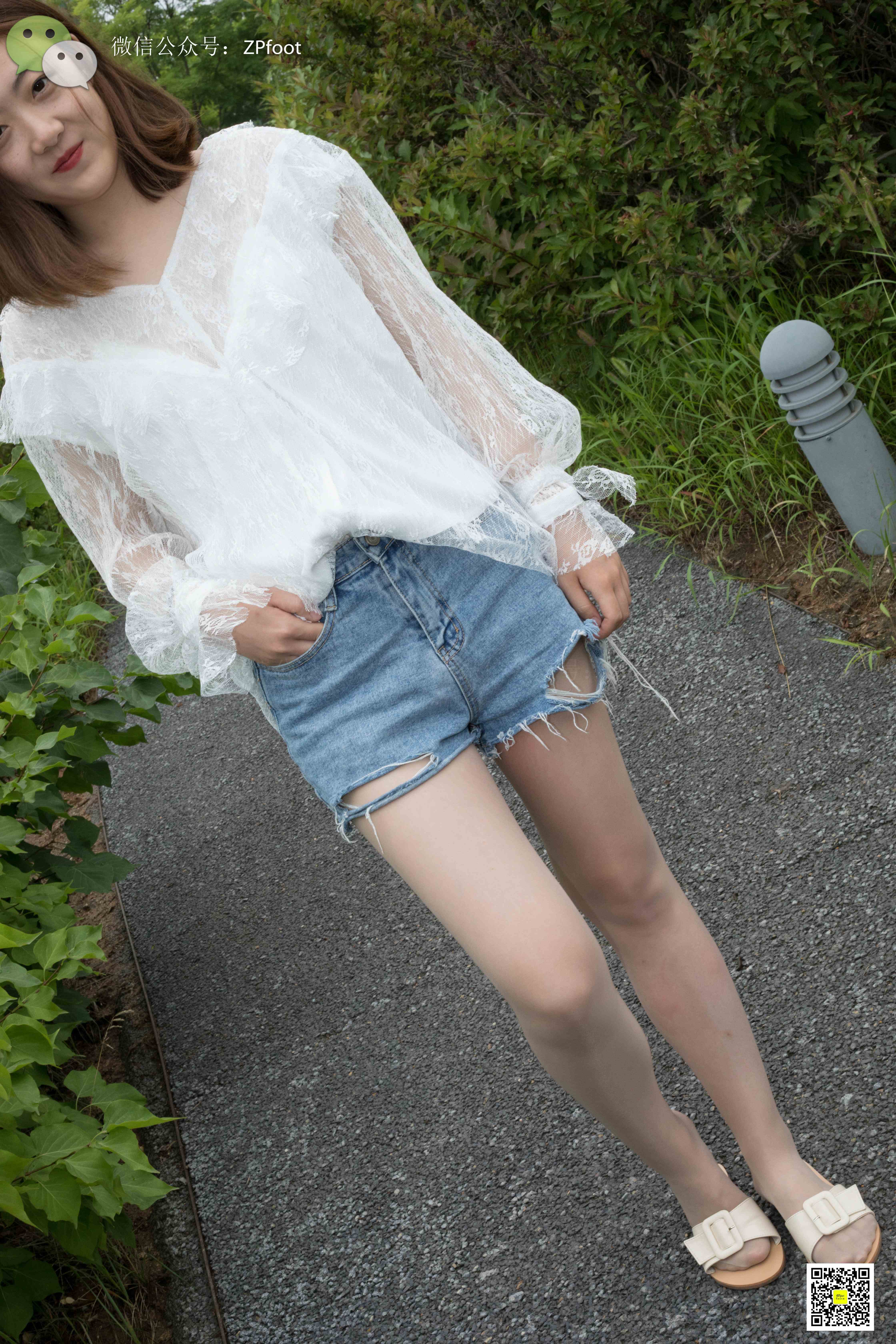 China Beauty Legs and feet 1135