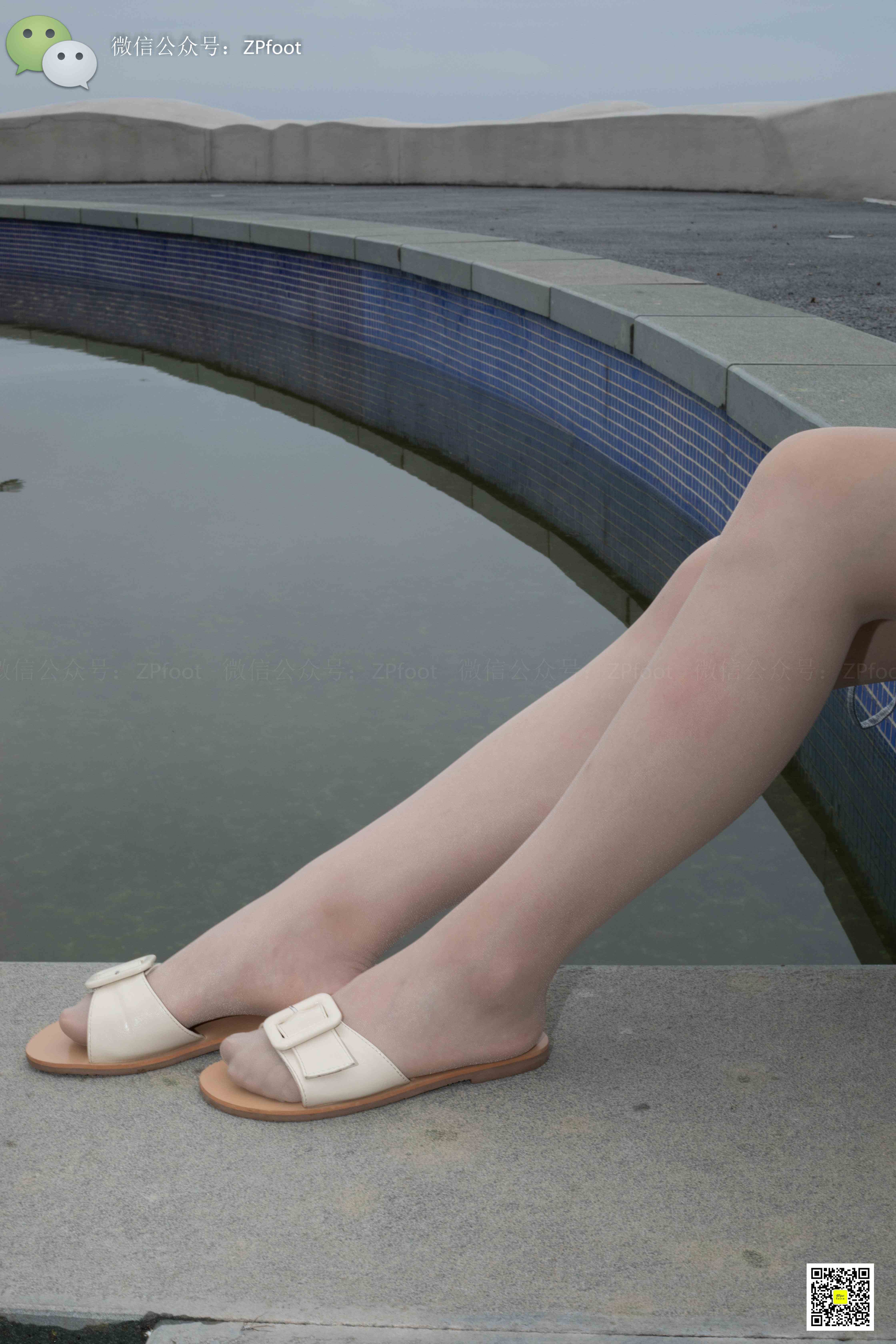 China Beauty Legs and feet 1135