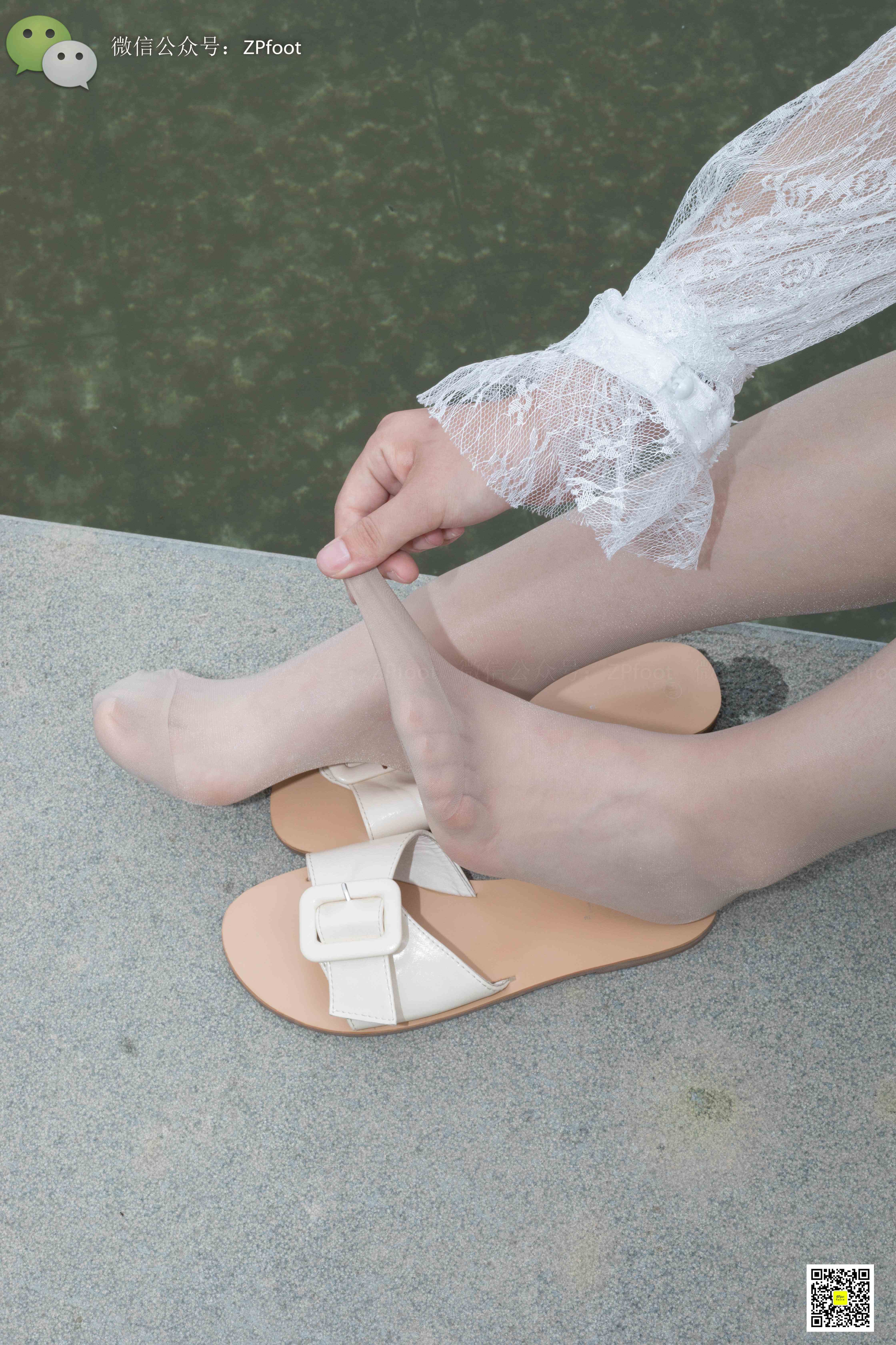 China Beauty Legs and feet 1135