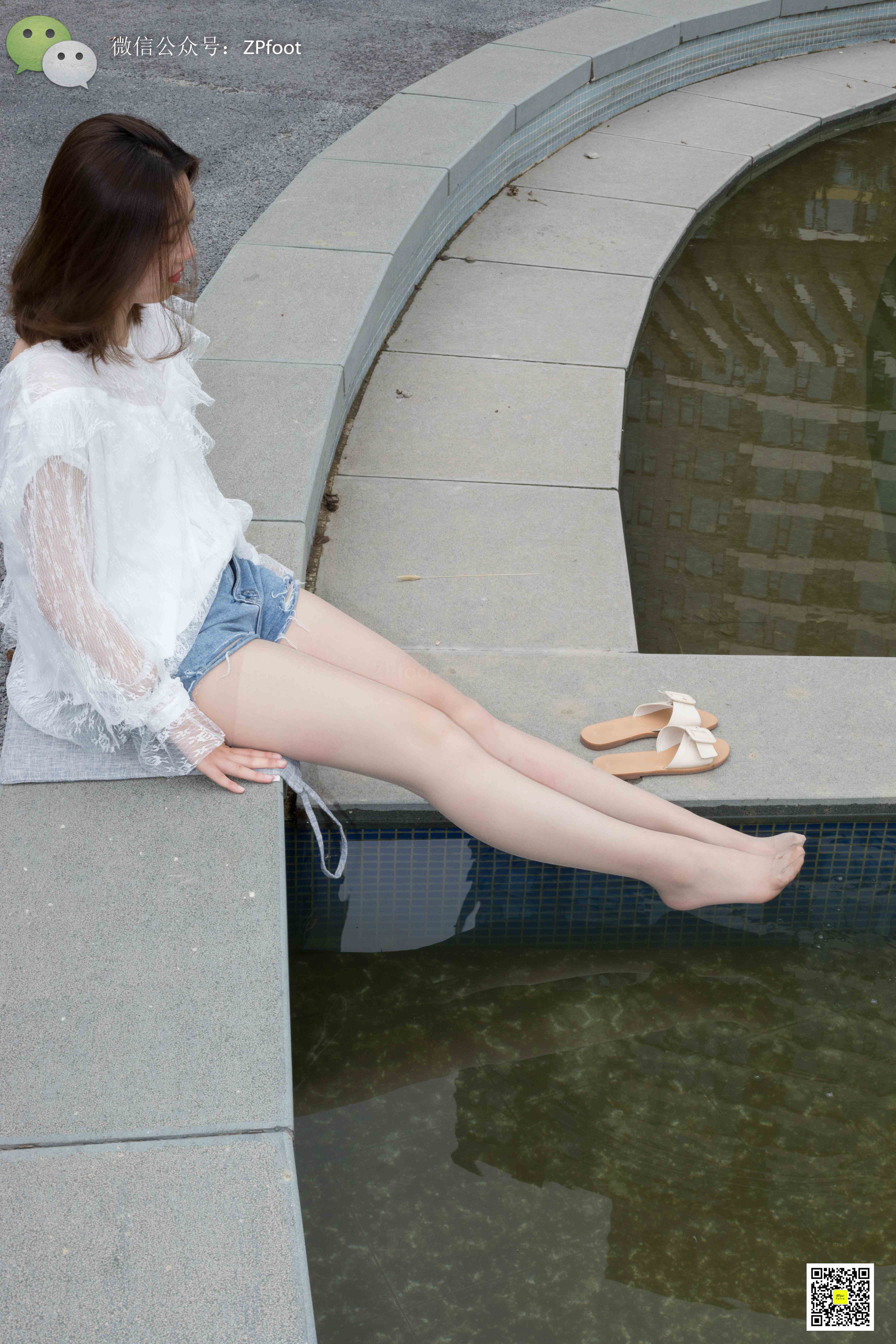 China Beauty Legs and feet 1135