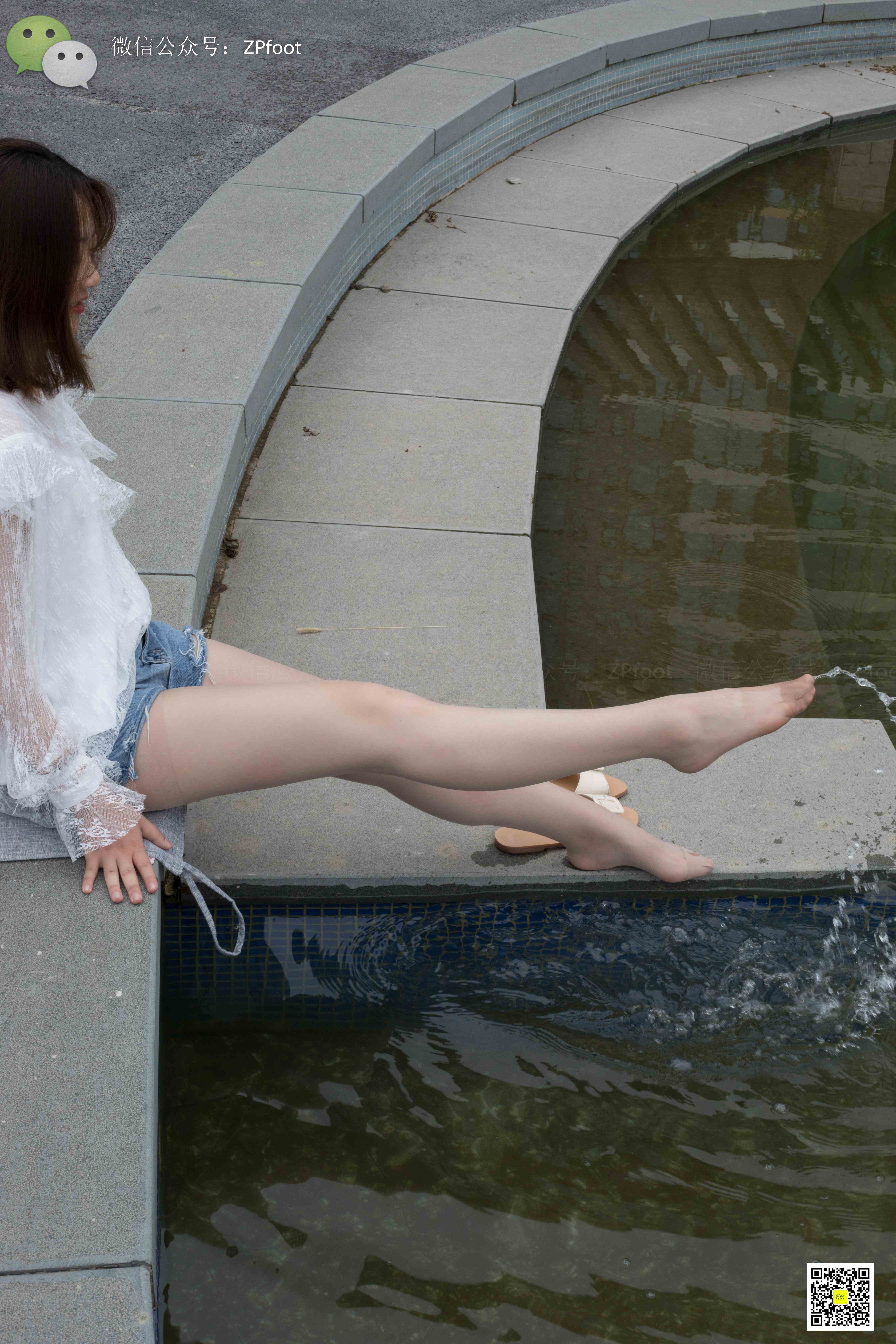 China Beauty Legs and feet 1135