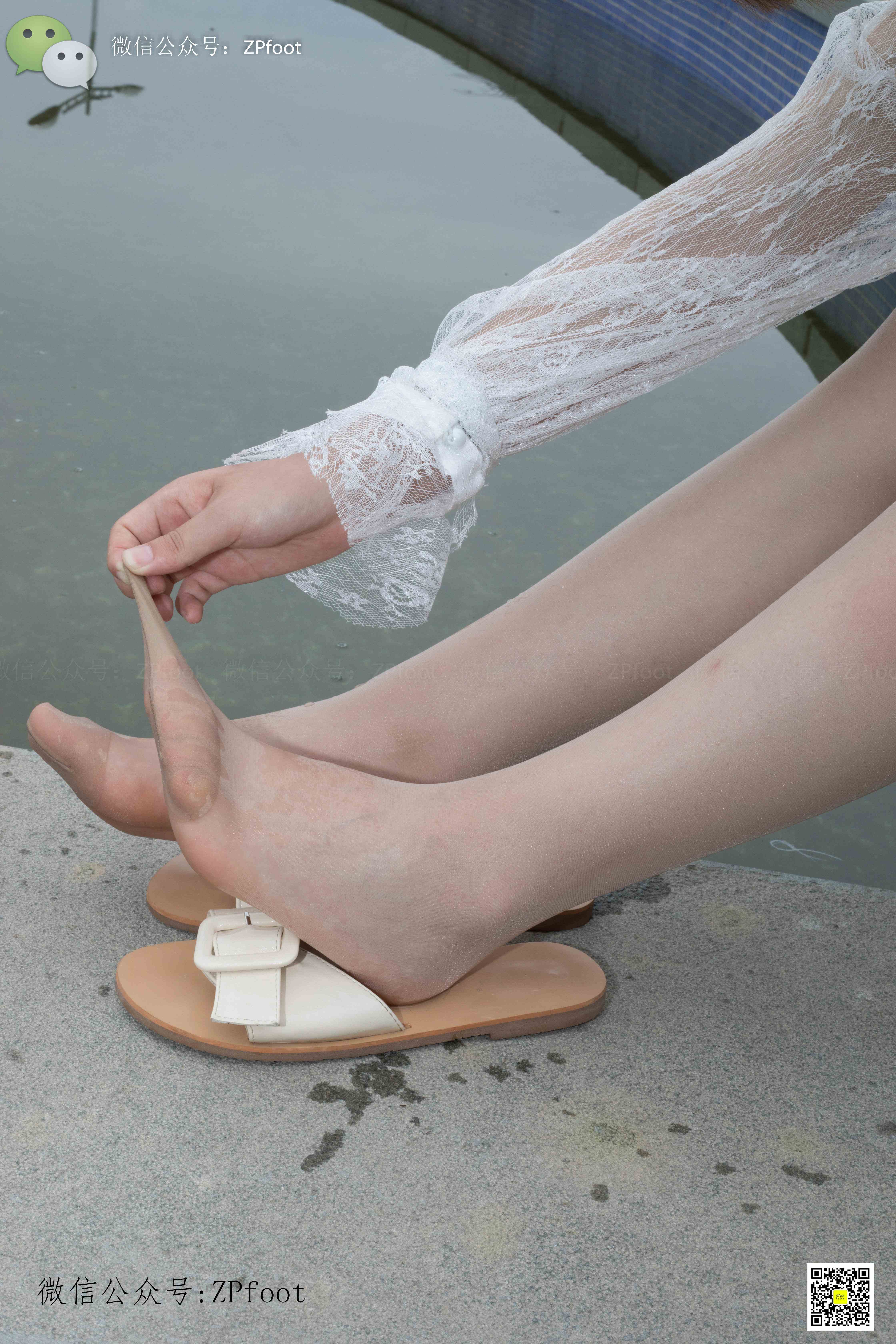 China Beauty Legs and feet 1135