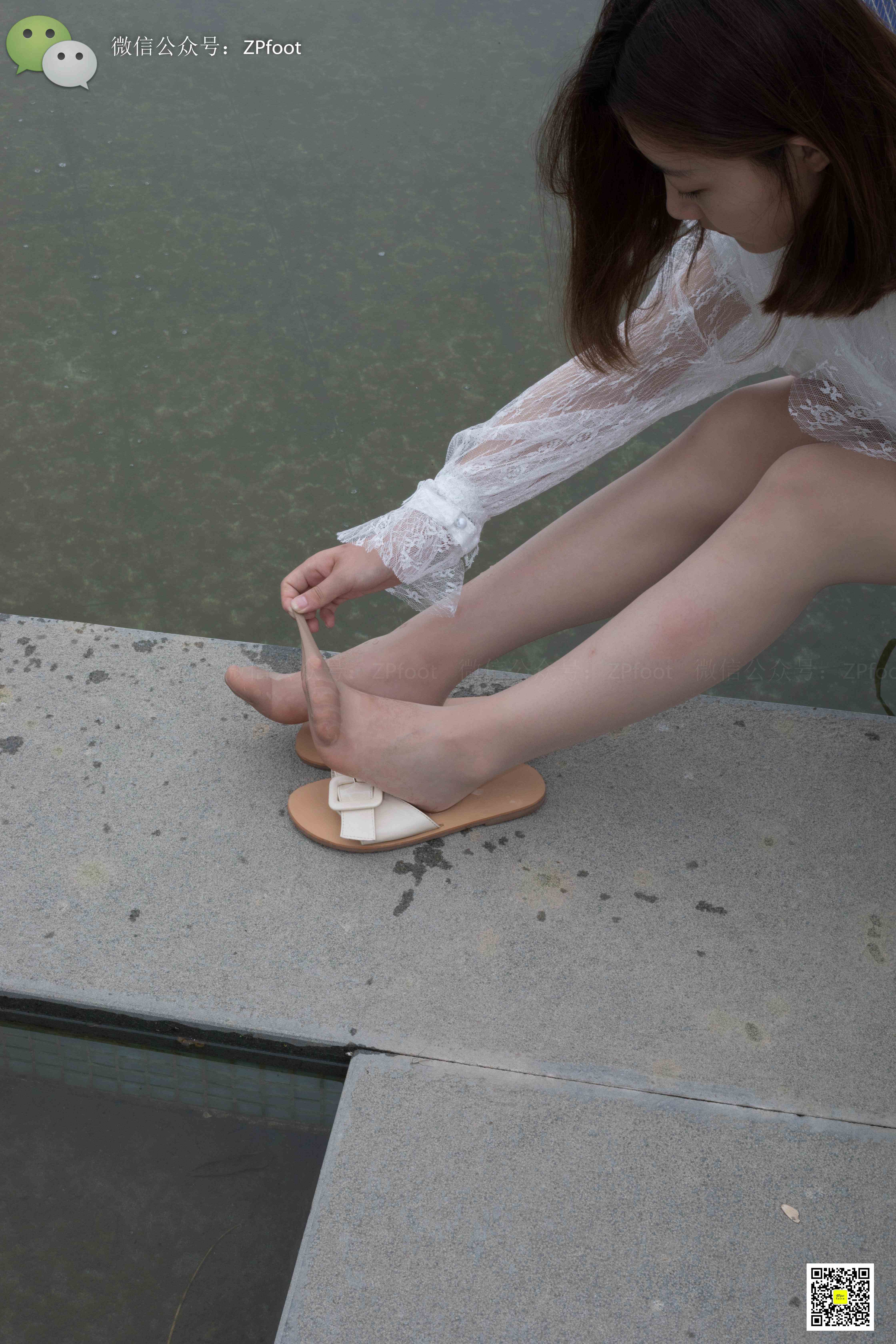 China Beauty Legs and feet 1135