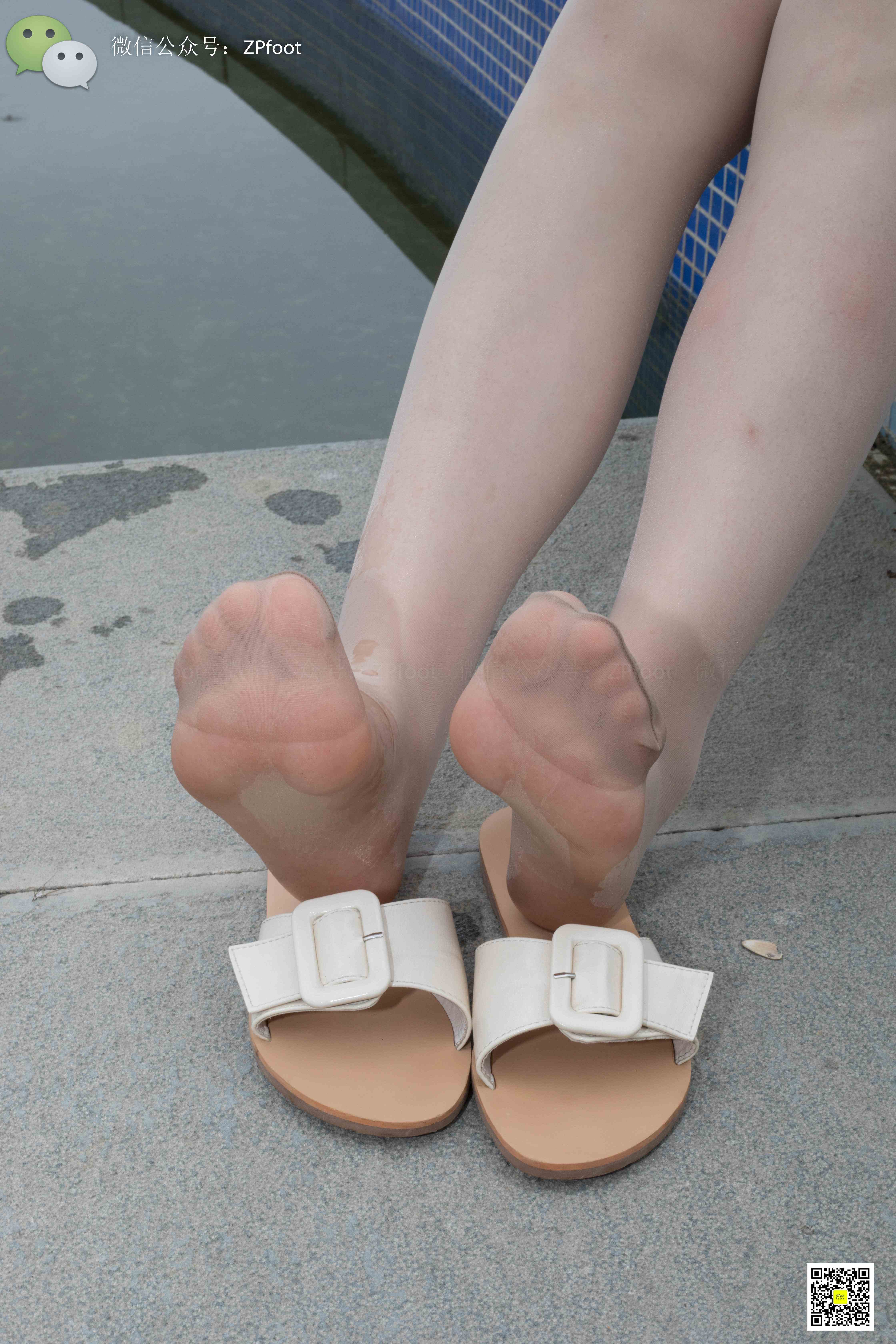 China Beauty Legs and feet 1135