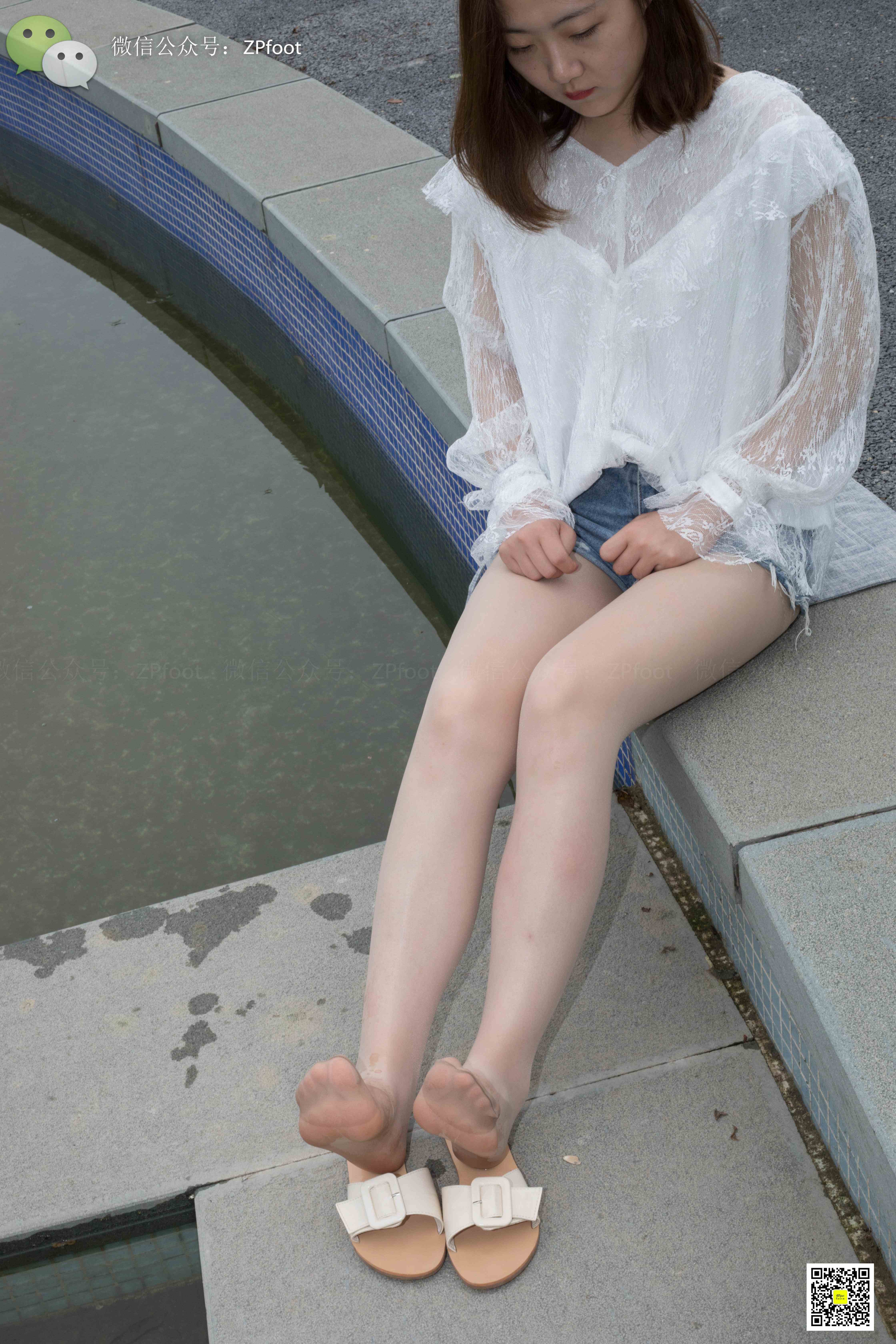 China Beauty Legs and feet 1135