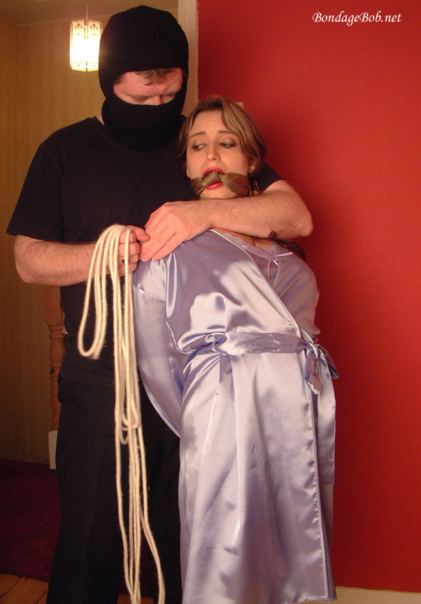 Tied Sexy Beauties 407-1